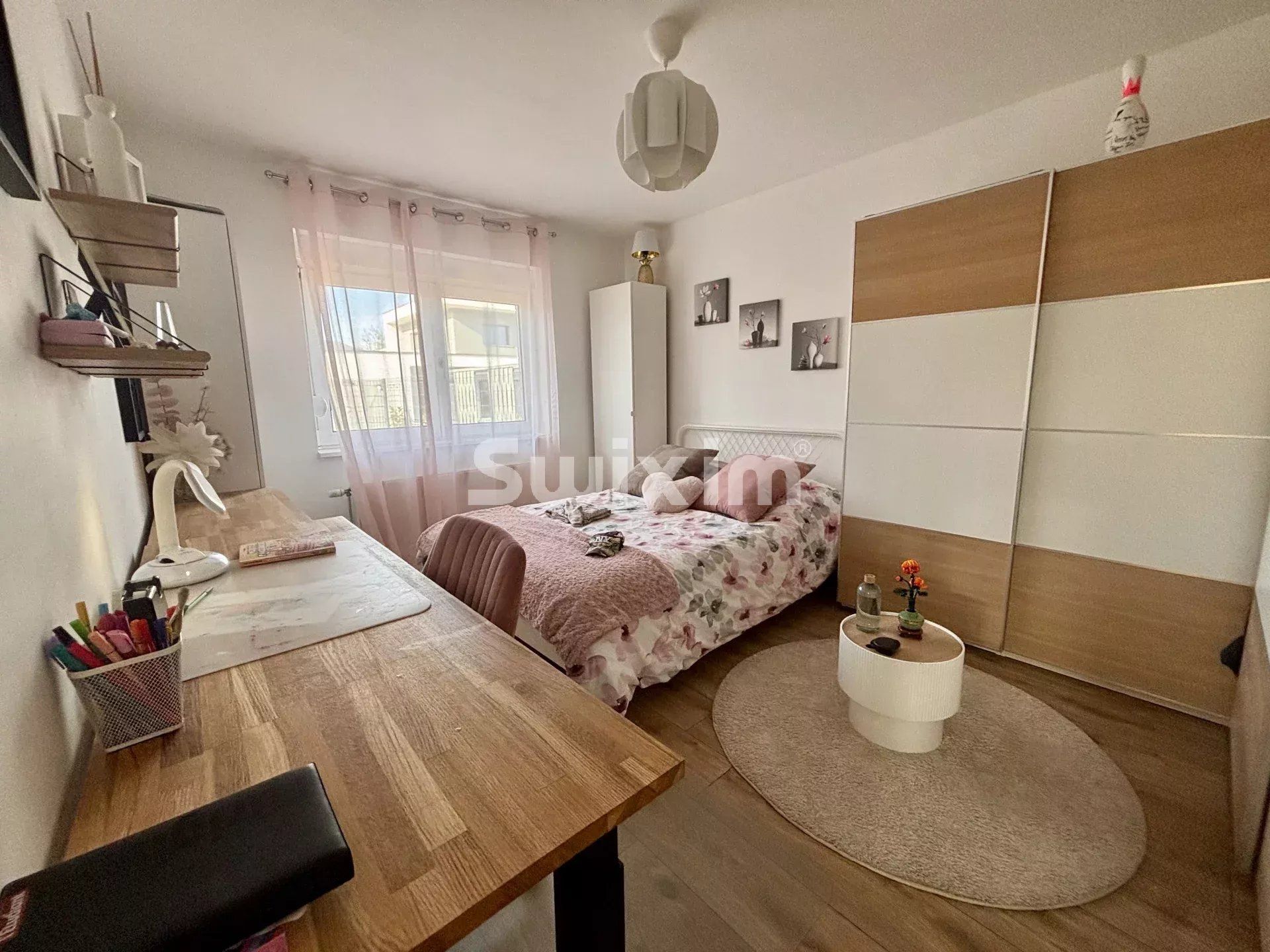 house 6 Rooms for sale on Cernay (68700)