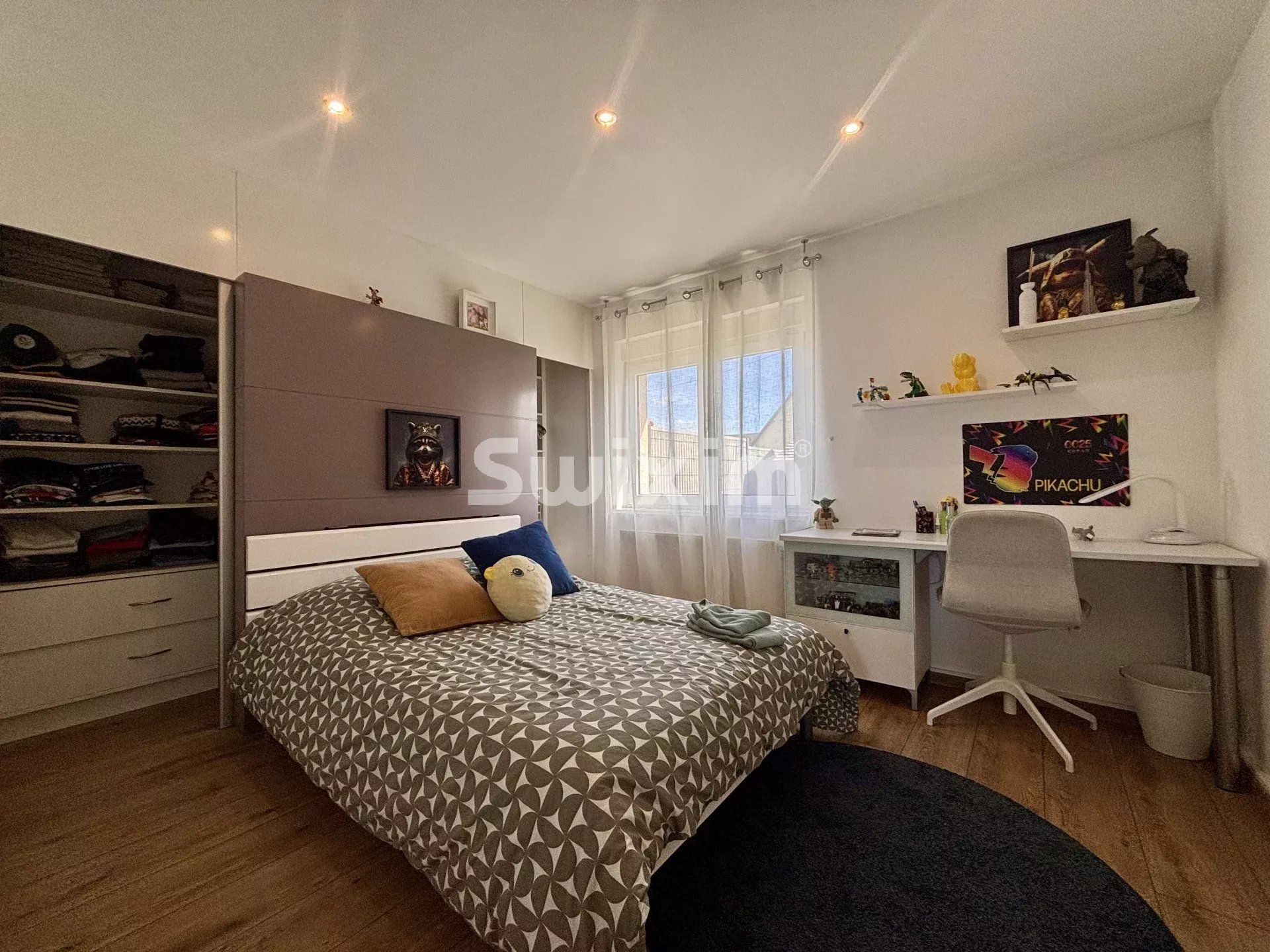 house 6 Rooms for sale on Cernay (68700)