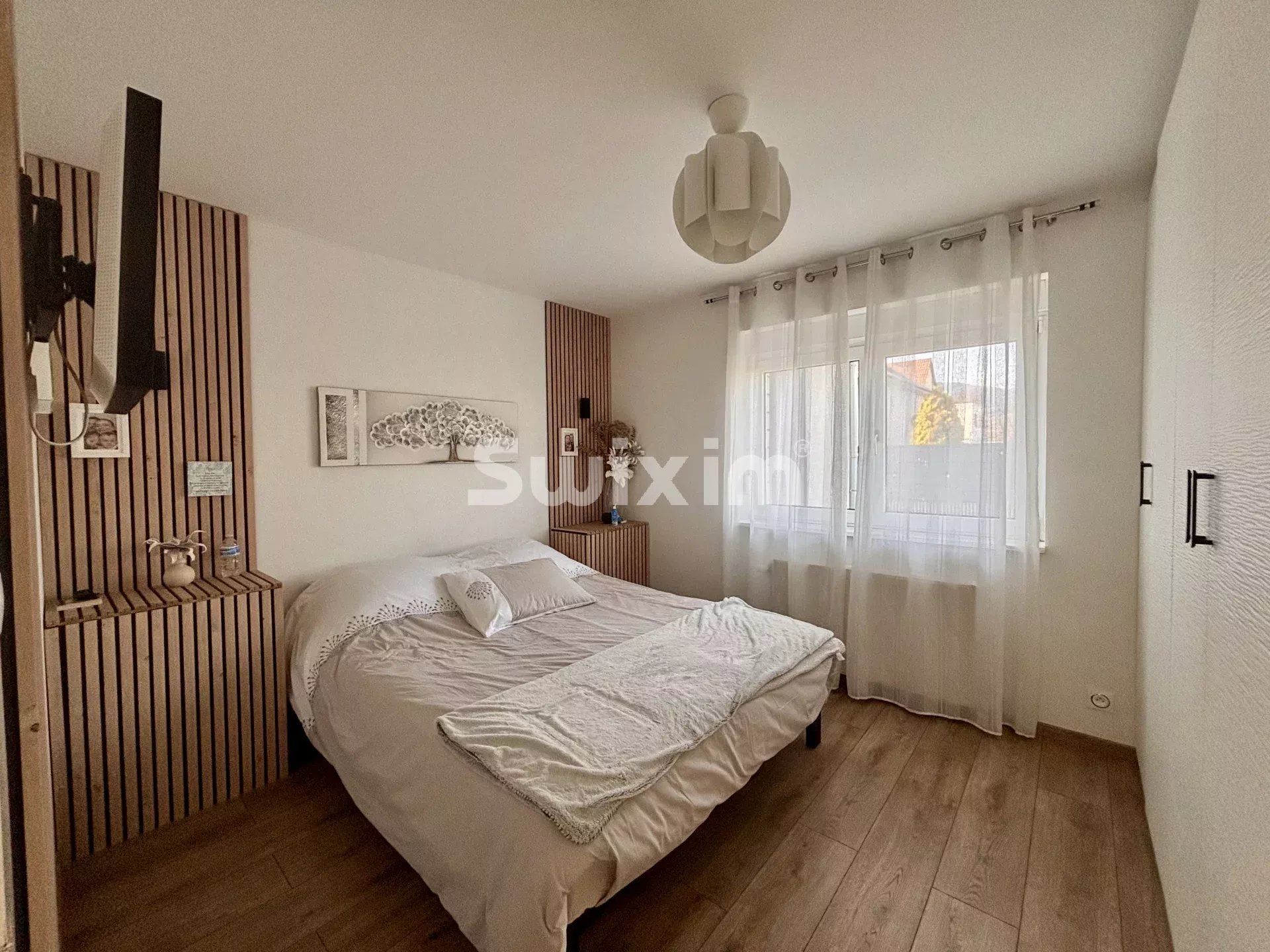 house 6 Rooms for sale on Cernay (68700)