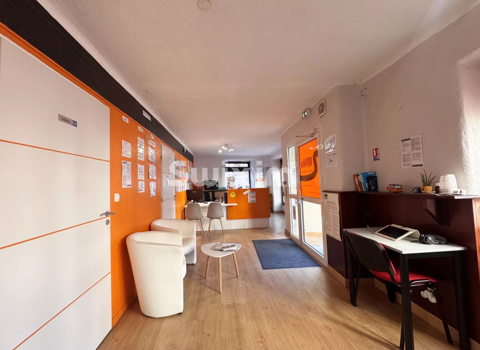 comercial local 3 Quartos para venda sobre Ribeauvillé (68150)