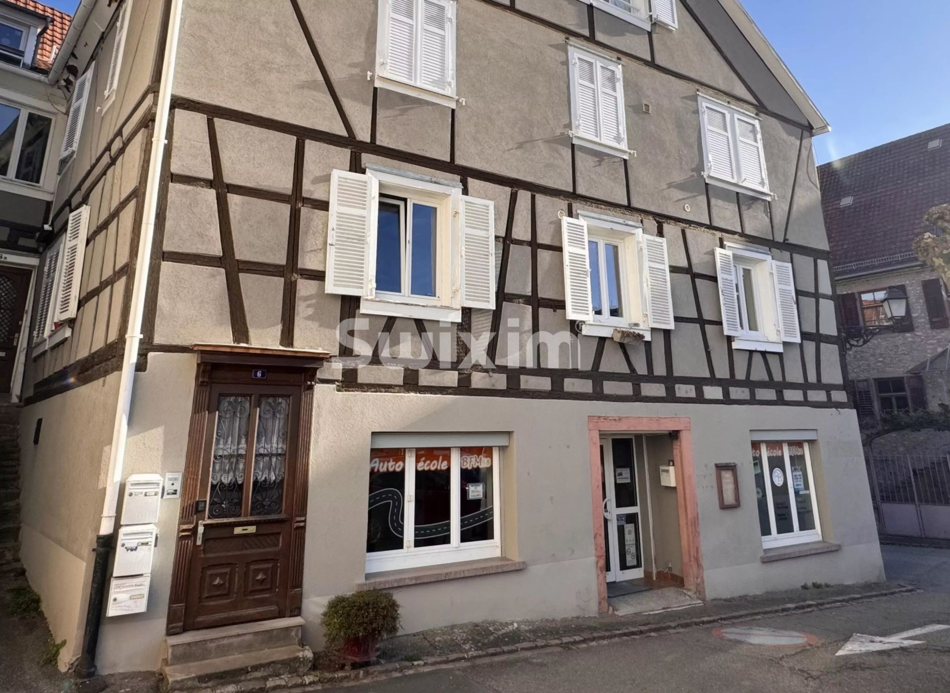 comercial local 3 Quartos para venda sobre Ribeauvillé (68150)