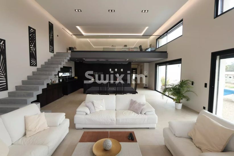 Sale Villa Lorgues 7&nbsp;Rooms 360&nbsp;m²