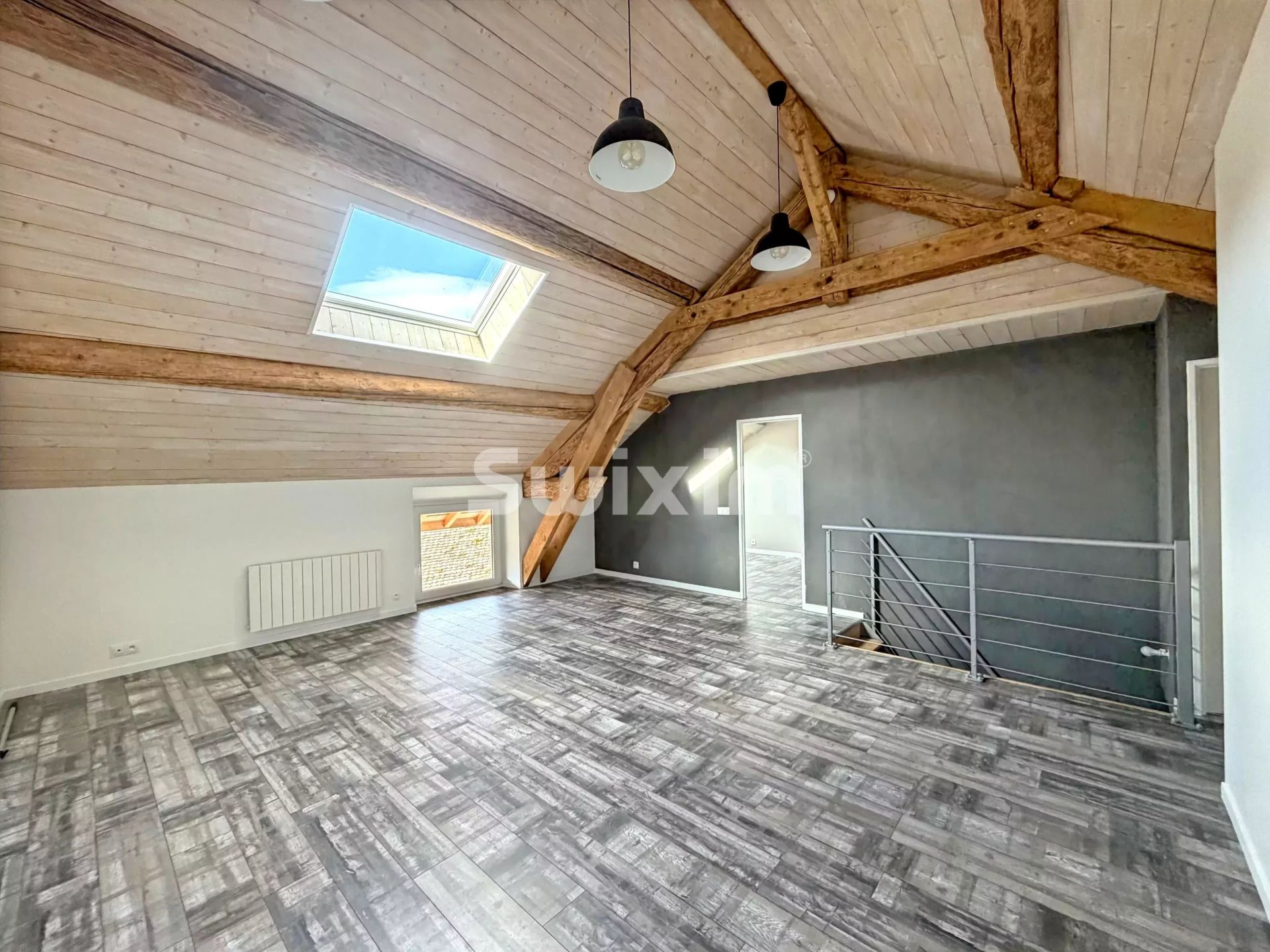 apartment 5 Rooms for sale on Frangy (74270)