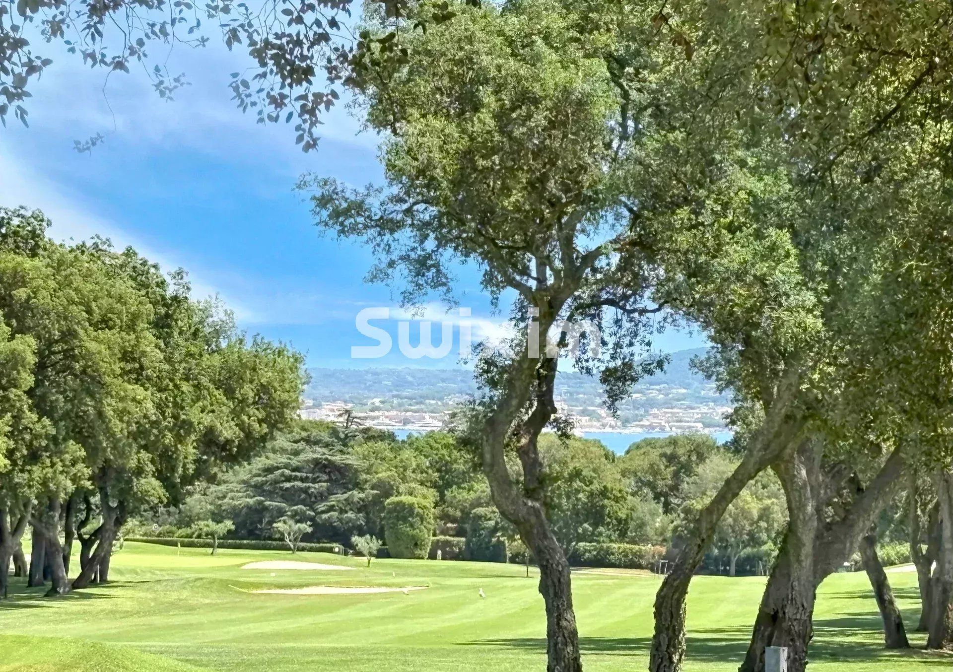 casa 6 Salas en venta en Saint-Tropez (83990)