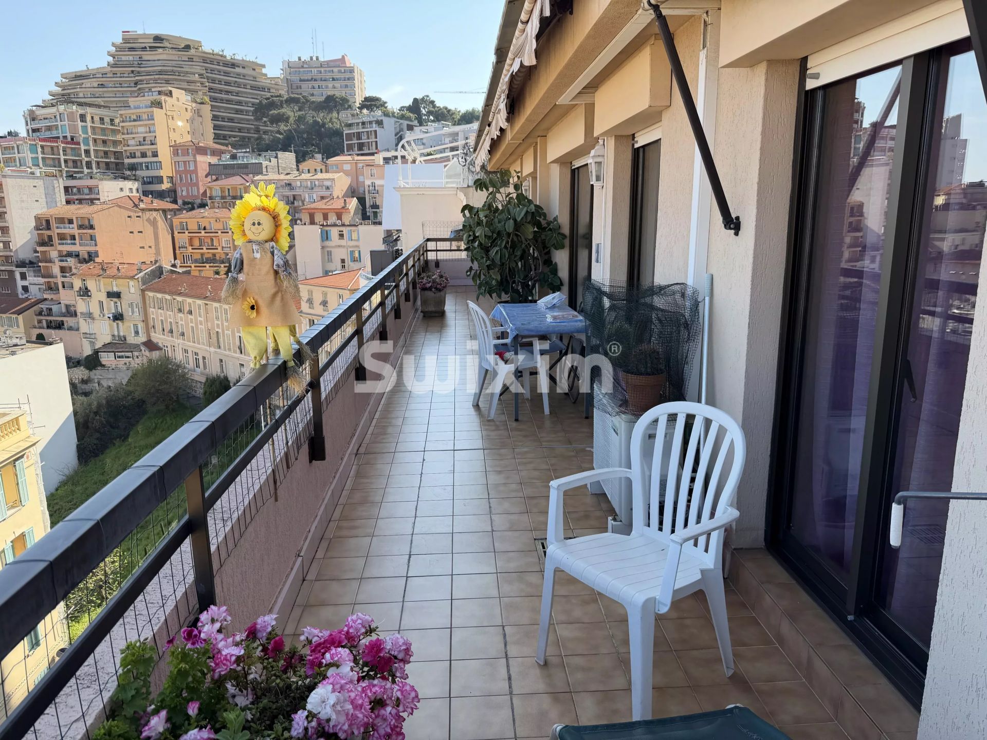 apartment 6 Rooms for sale on Beausoleil (06240)