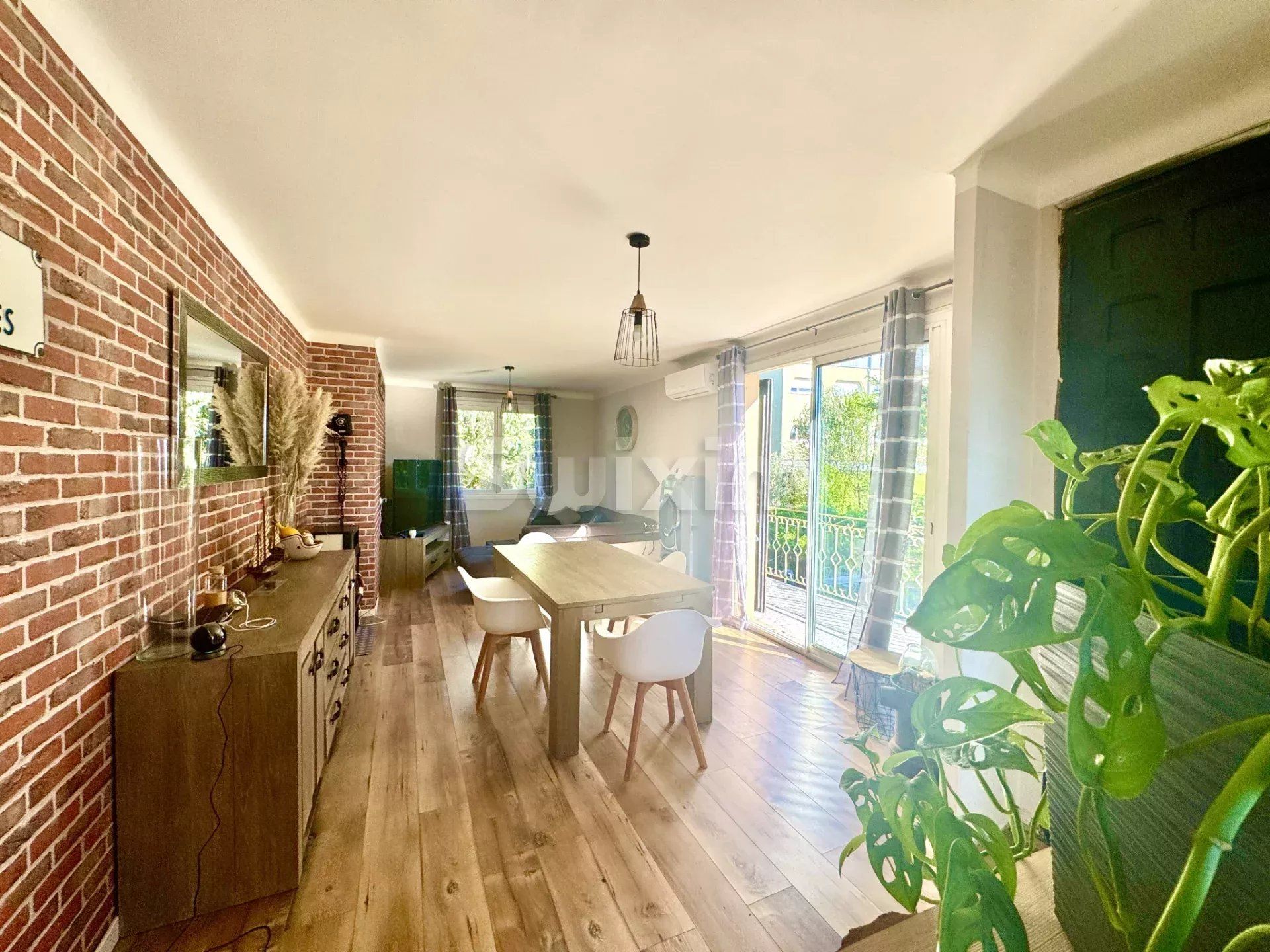 villa 5 Zimmer zum verkauf auf Alès (30100)