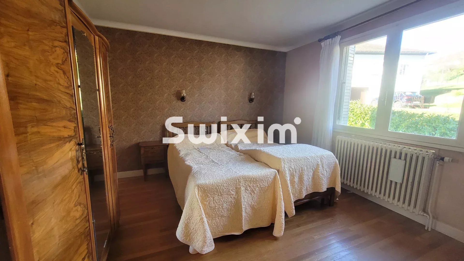 casa 6 Camere in vendita su Lons-le-Saunier (39000)