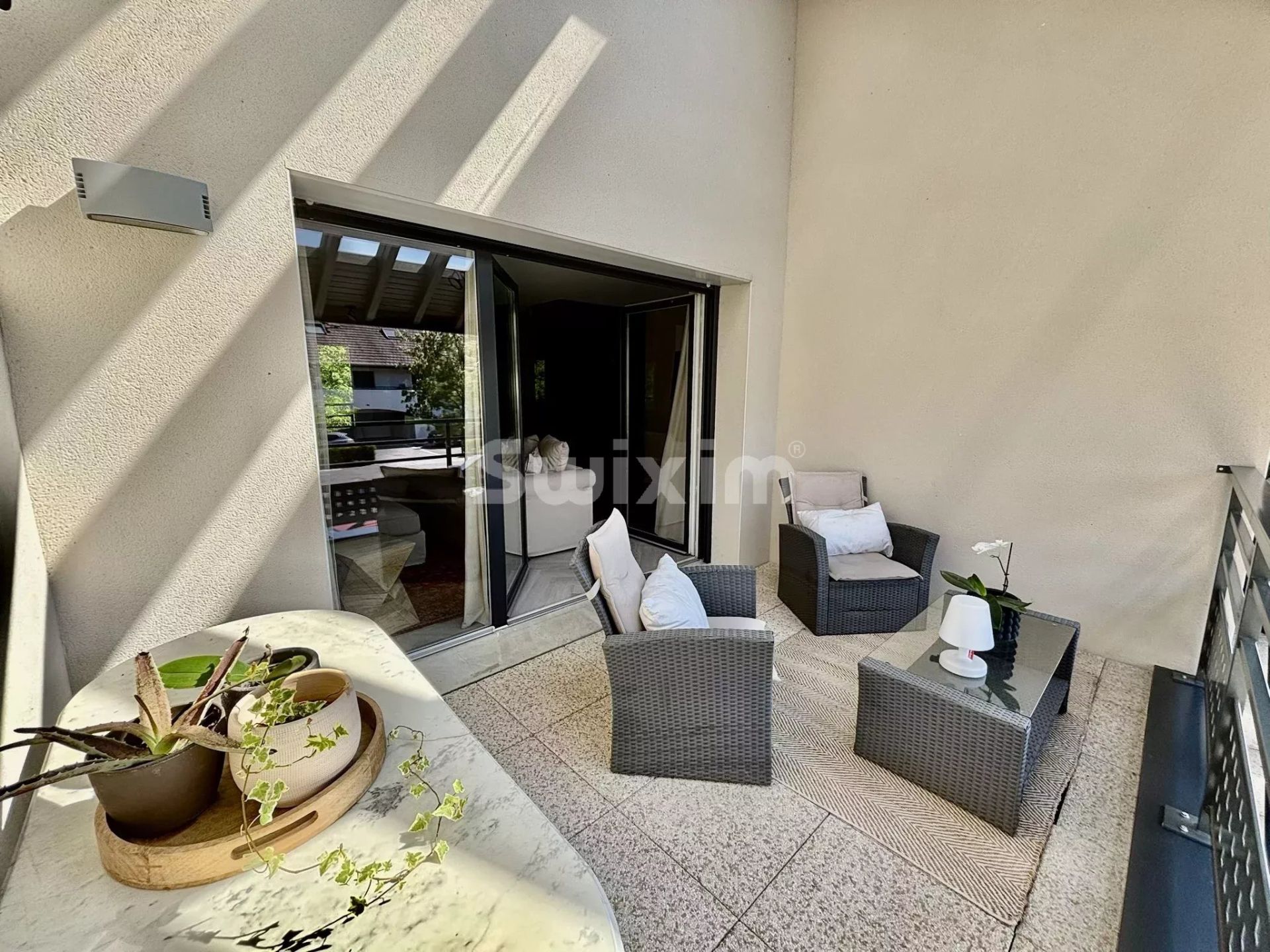 duplex 4 Rooms for sale on Veigy-Foncenex (74140)