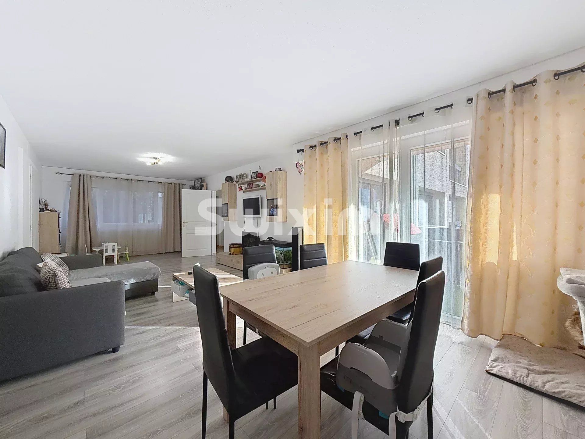 Venda Apartamento Gex 4&nbsp;Quartos 87&nbsp;m²