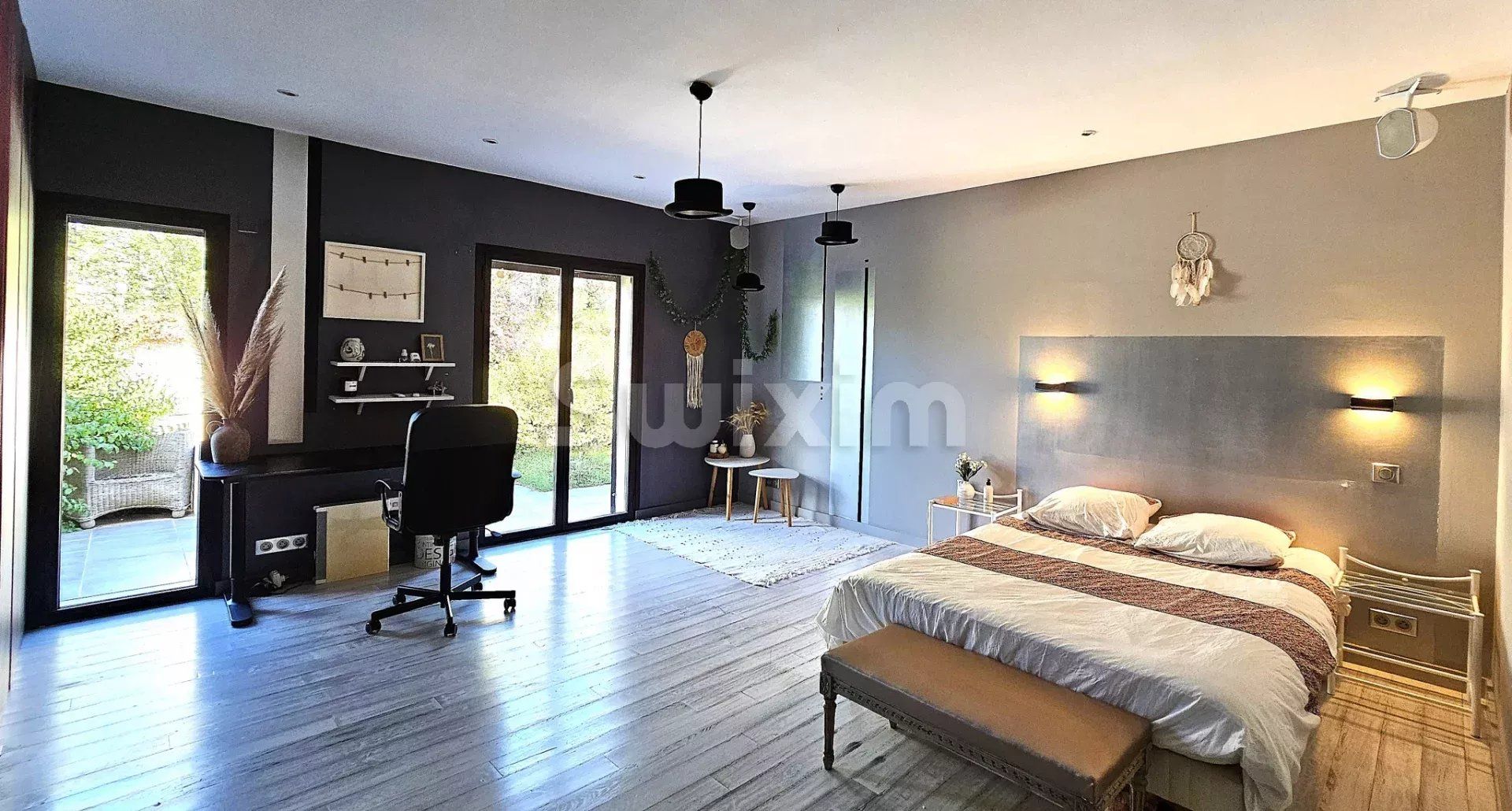 propiedad 16 Salas en venta en Rochefort-du-Gard (30650)