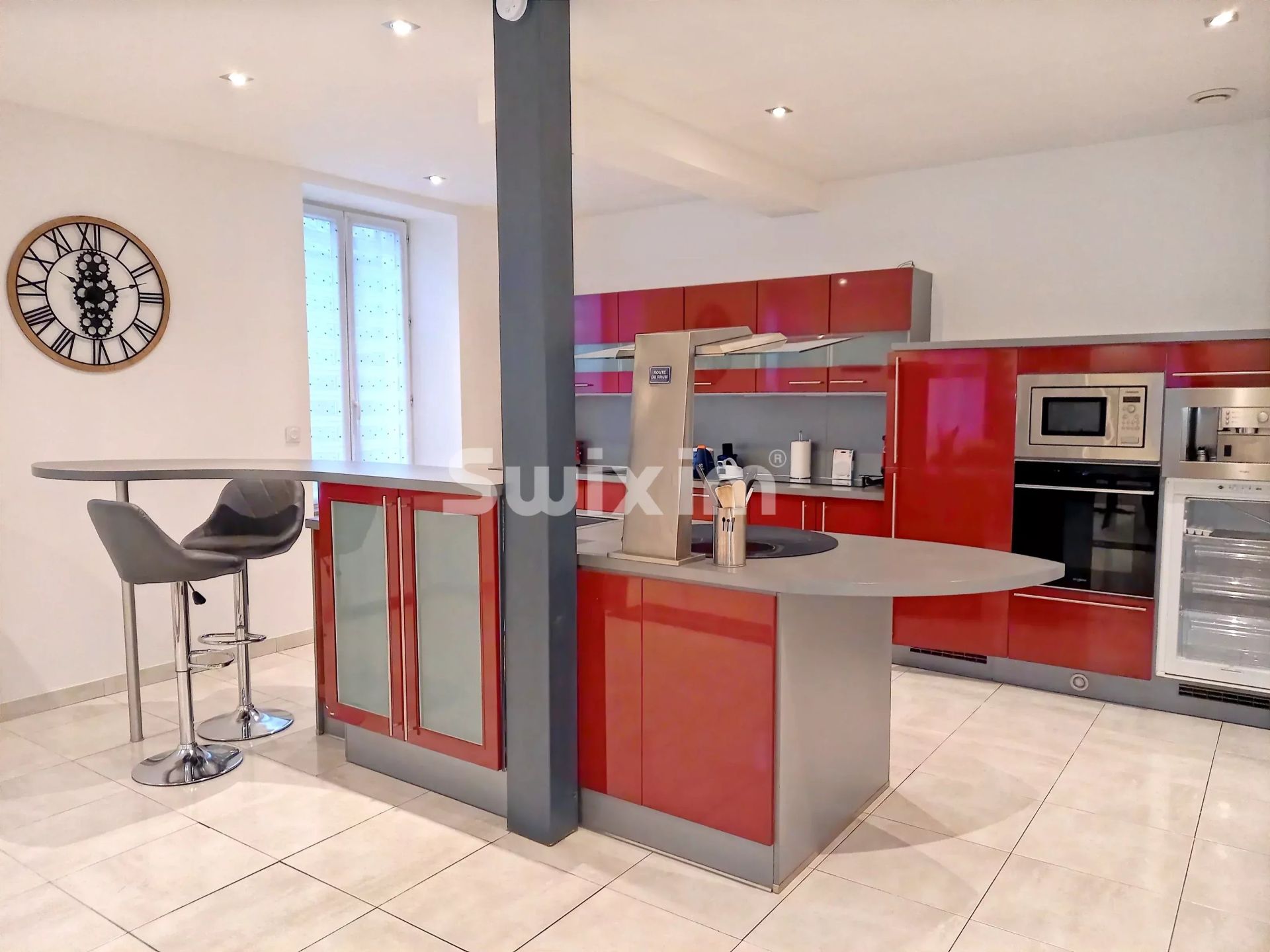 apartment 5 Rooms for rent on Hauts de Bienne (39400)