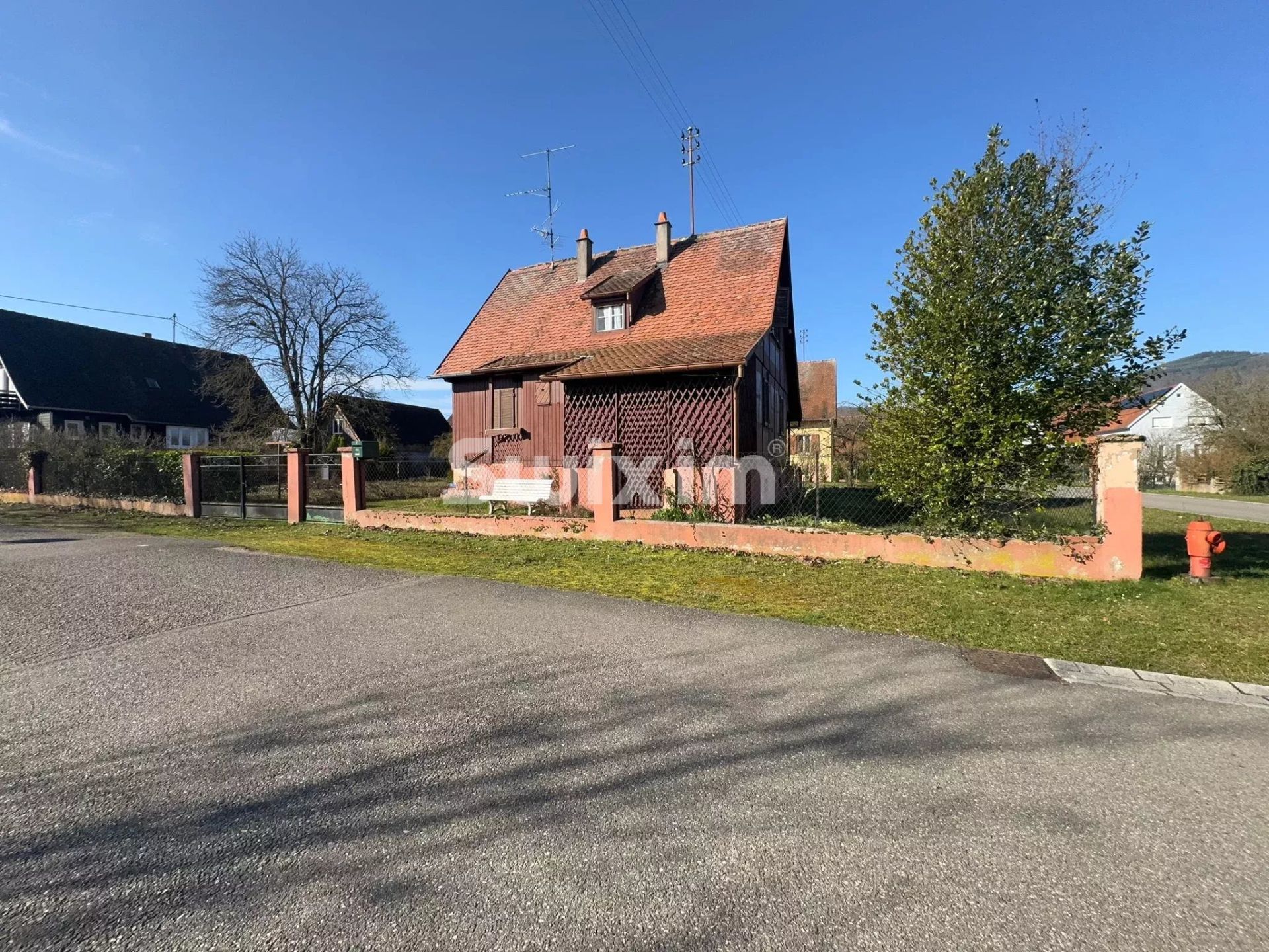 house 5 Rooms for sale on Scherwiller (67750)