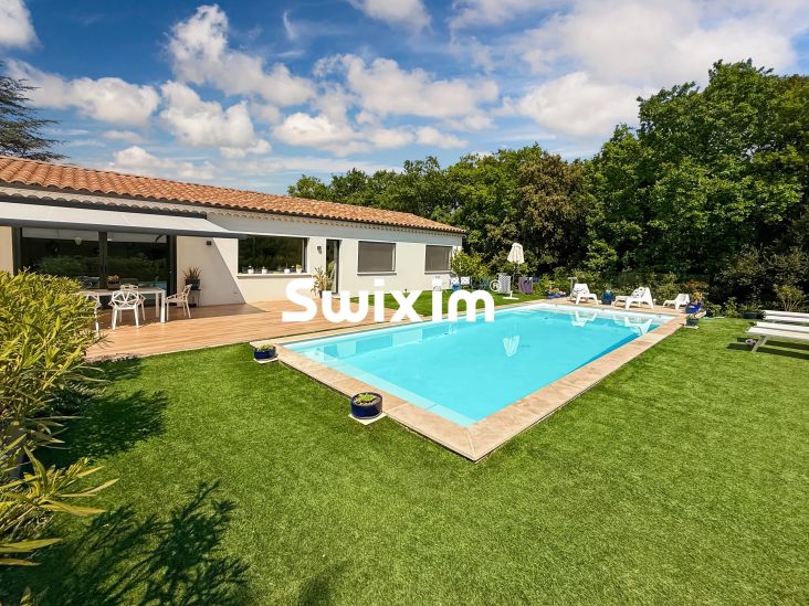 Vendita Casa Bourg-Saint-Andéol 6&nbsp;Camere 191&nbsp;m²