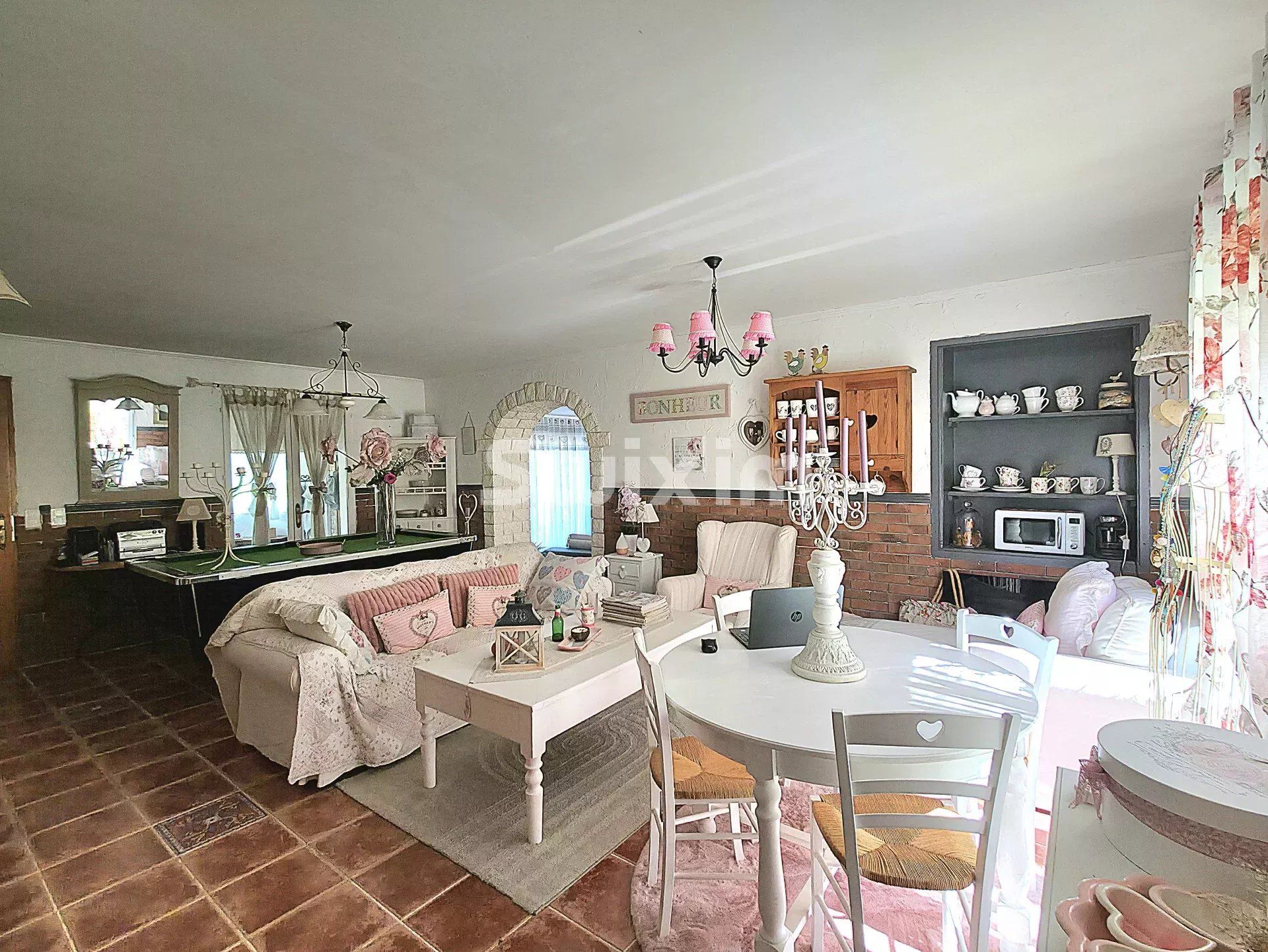 casa 7 Salas en venta en Valréas (84600)