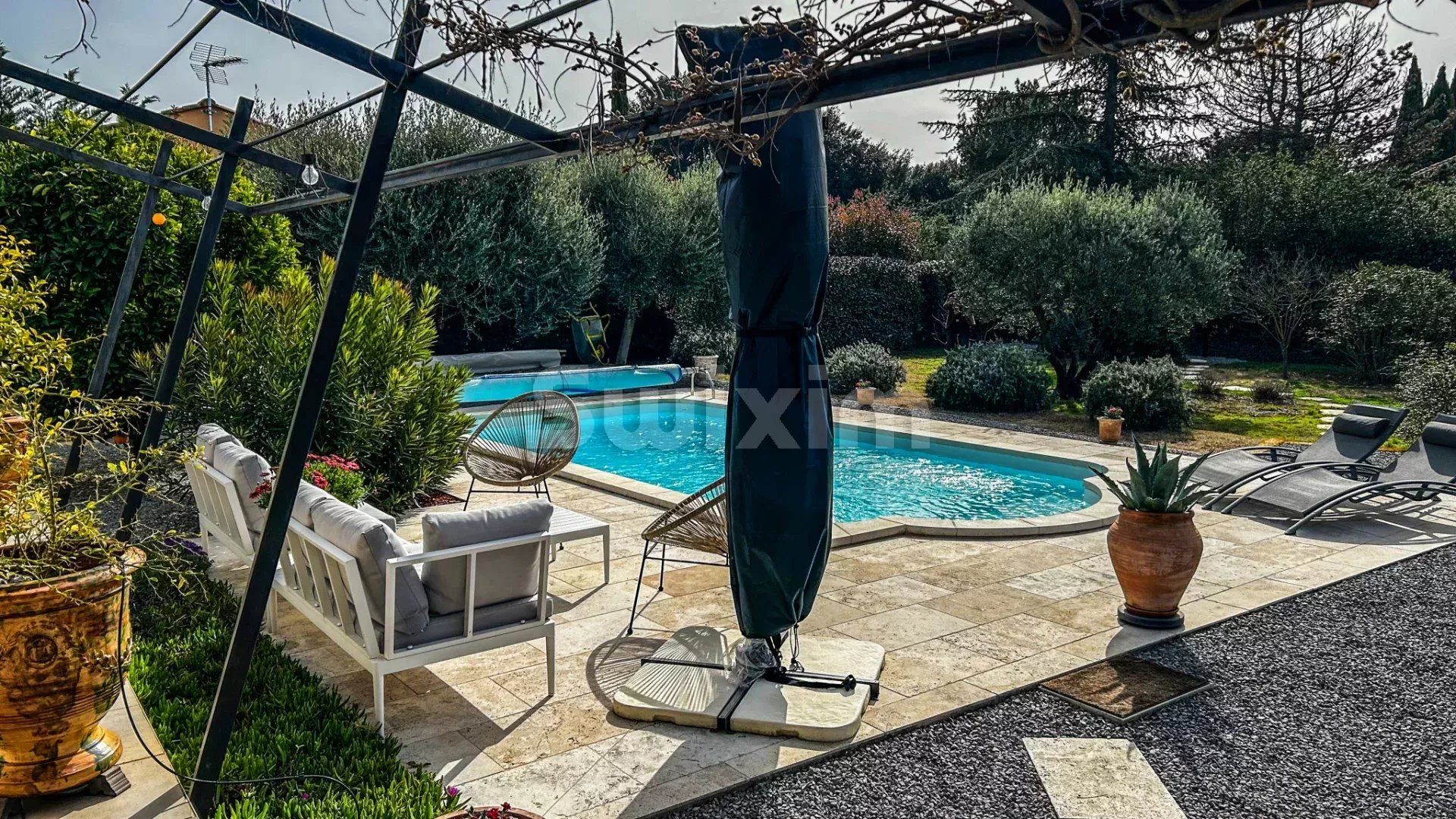 villa 5 Salas en venta en Saint-Siffret (30700)