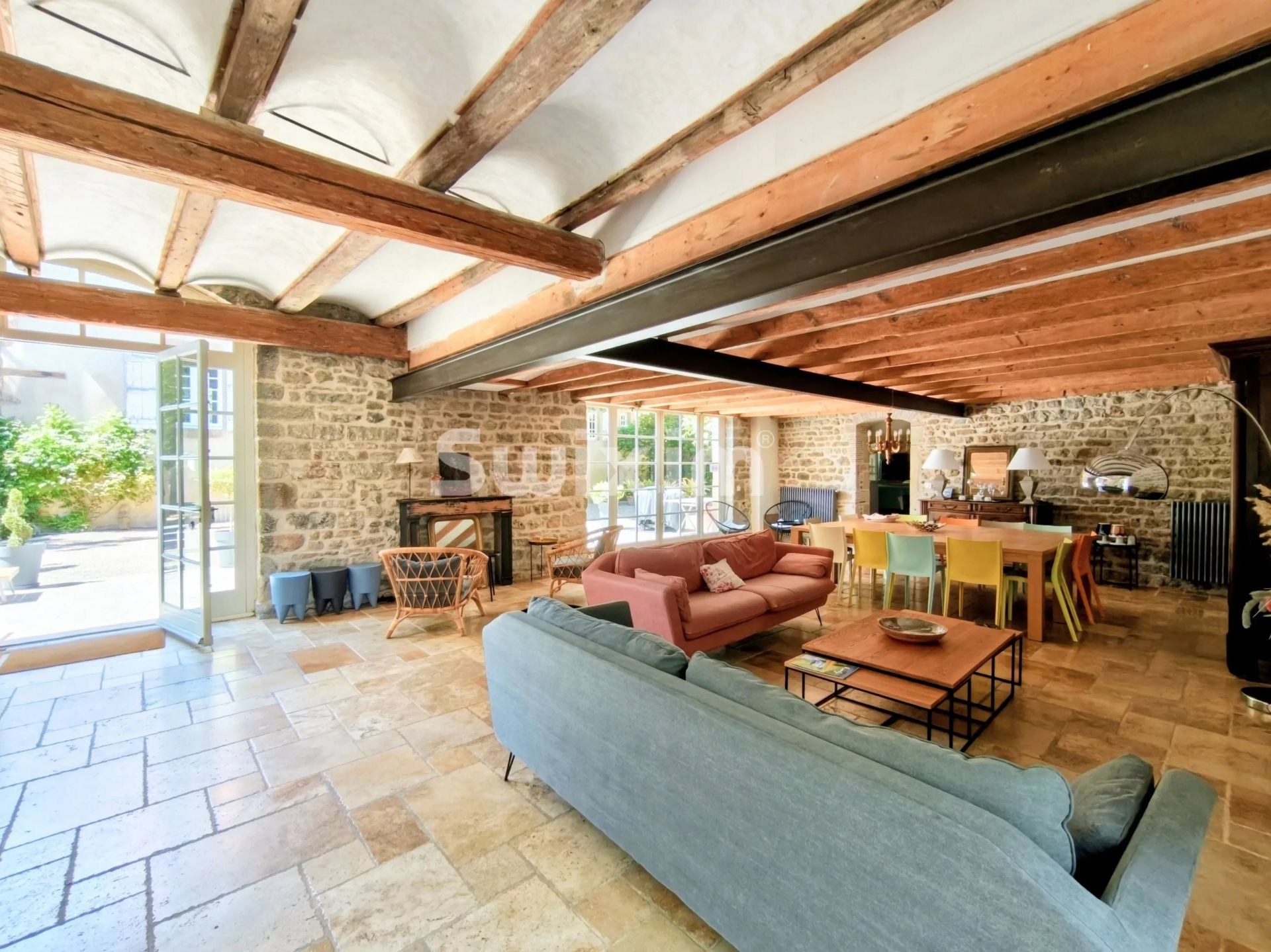 proprietà 14 Camere in vendita su Santenay (21590)