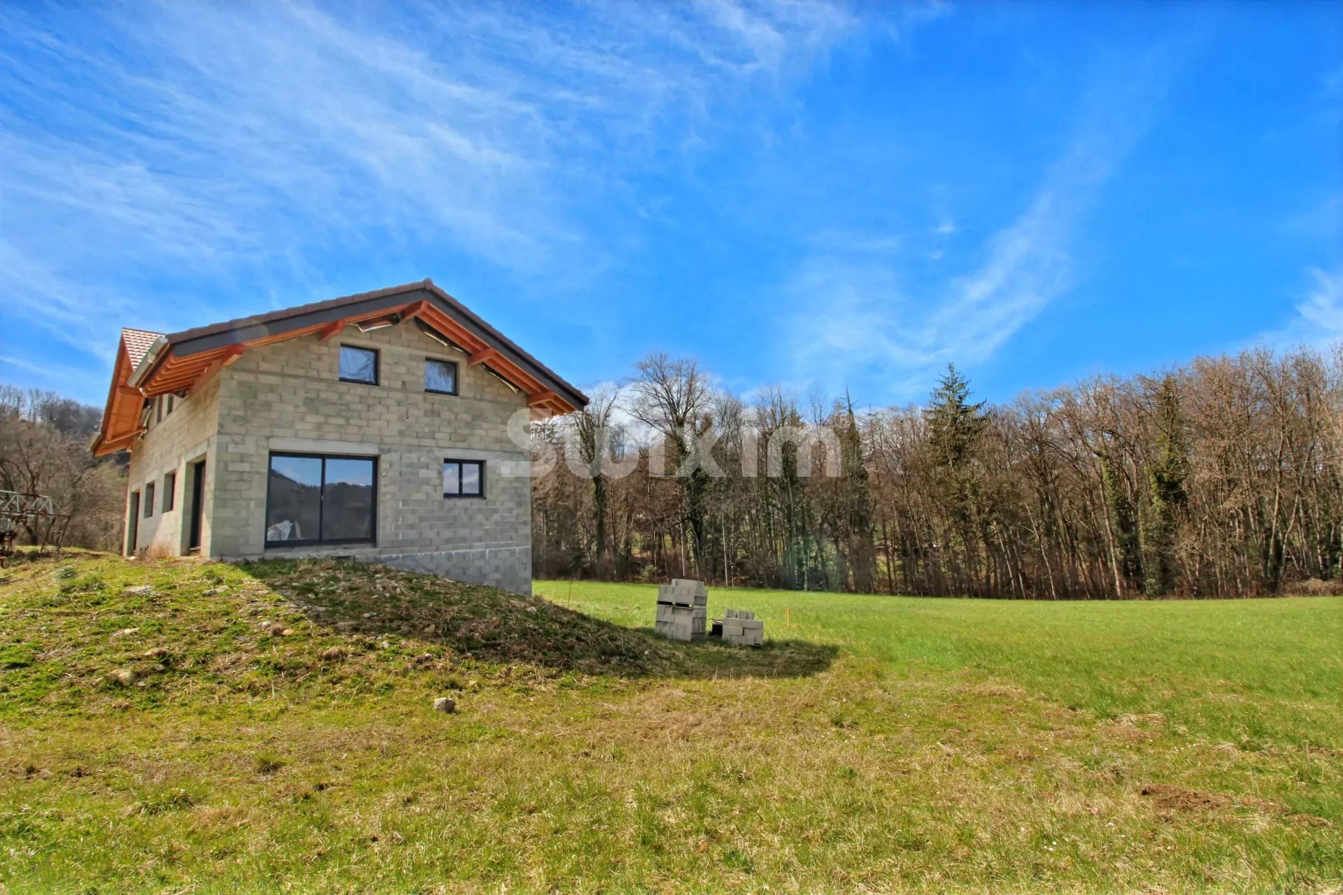 casa 8 Camere in vendita su Saint-Jean-de-Tholome (74250)