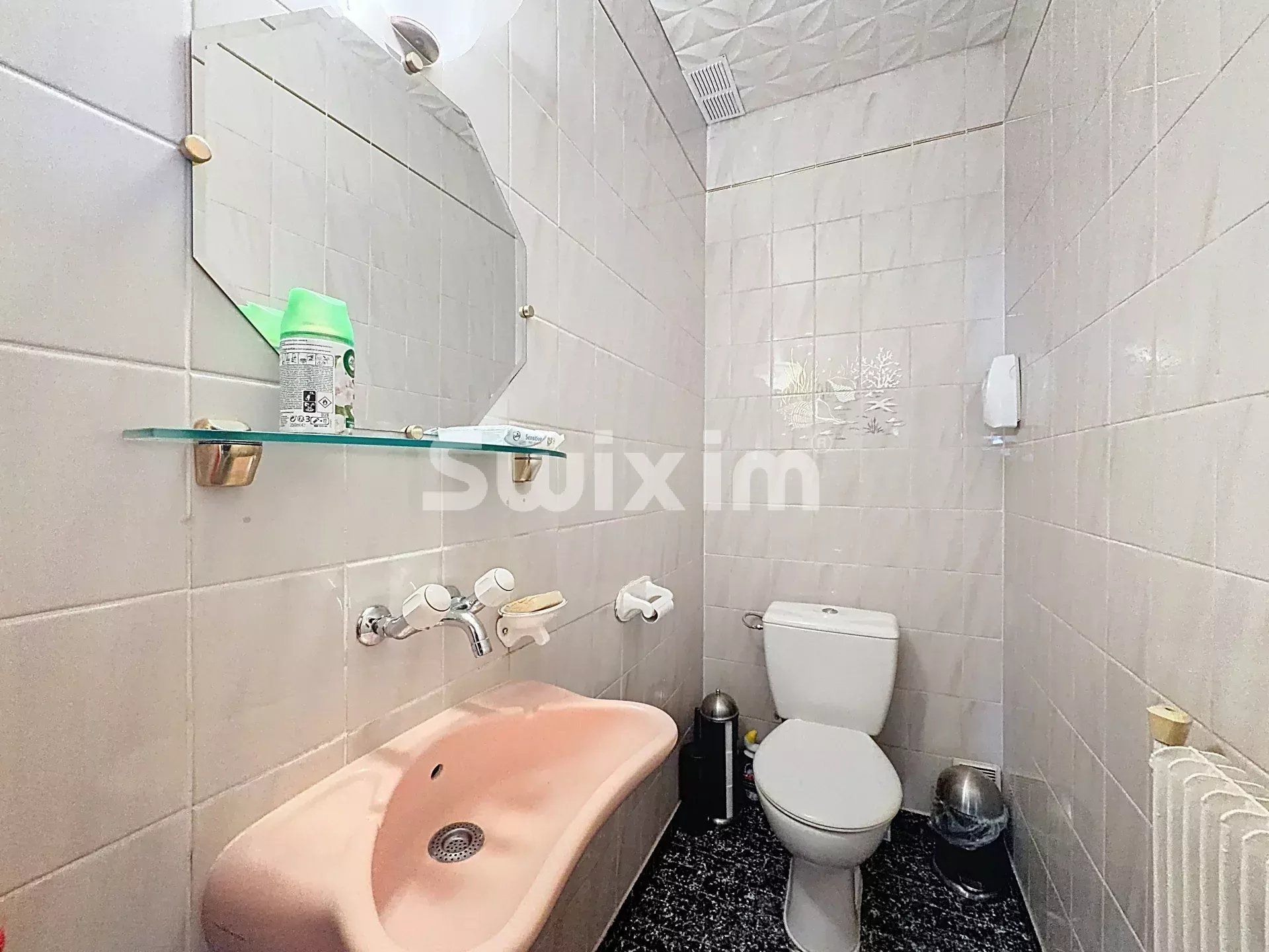 casa 7 Salas en venta en Sauverny (01220)