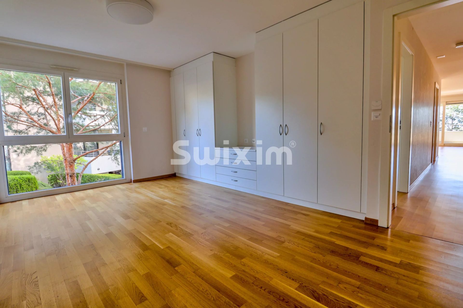 apartamento 4.5 Quartos para aluguer sobre Pully (1009)