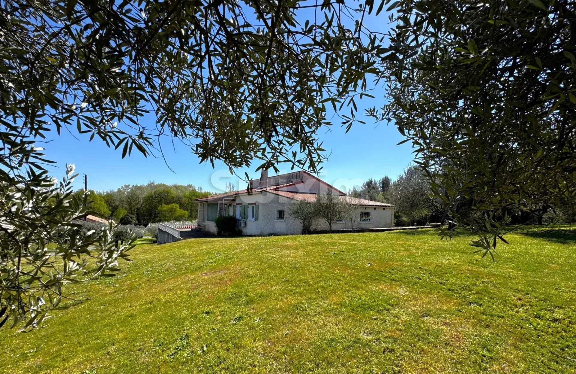 villa 5 Pièces en vente sur Vézénobres (30360)