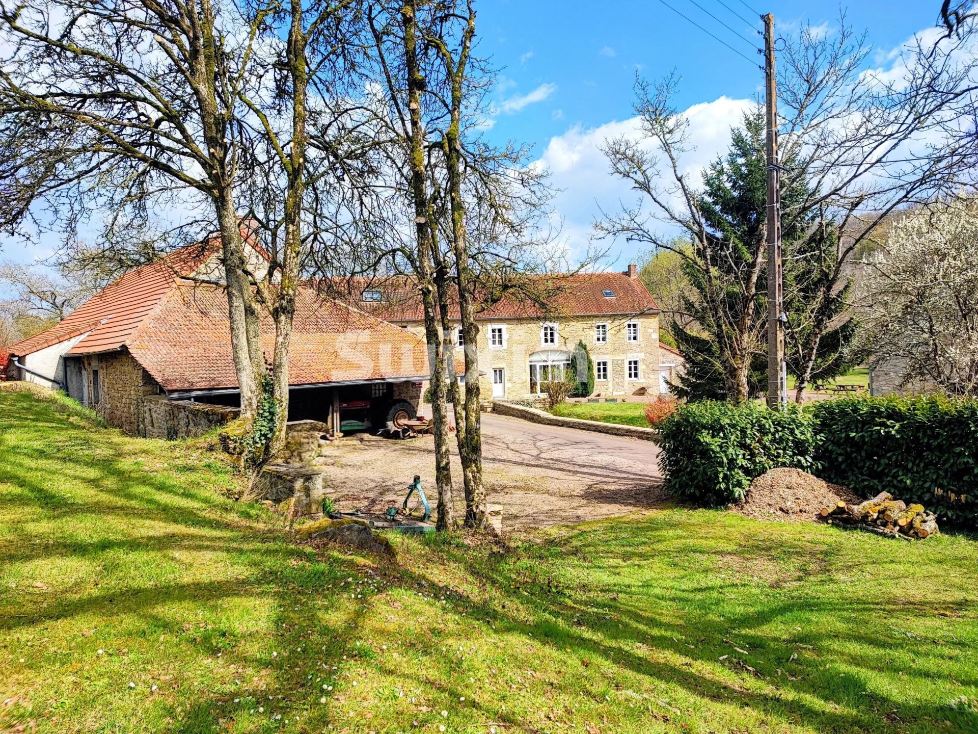 property 18 Rooms for sale on Arnay-le-Duc (21230)
