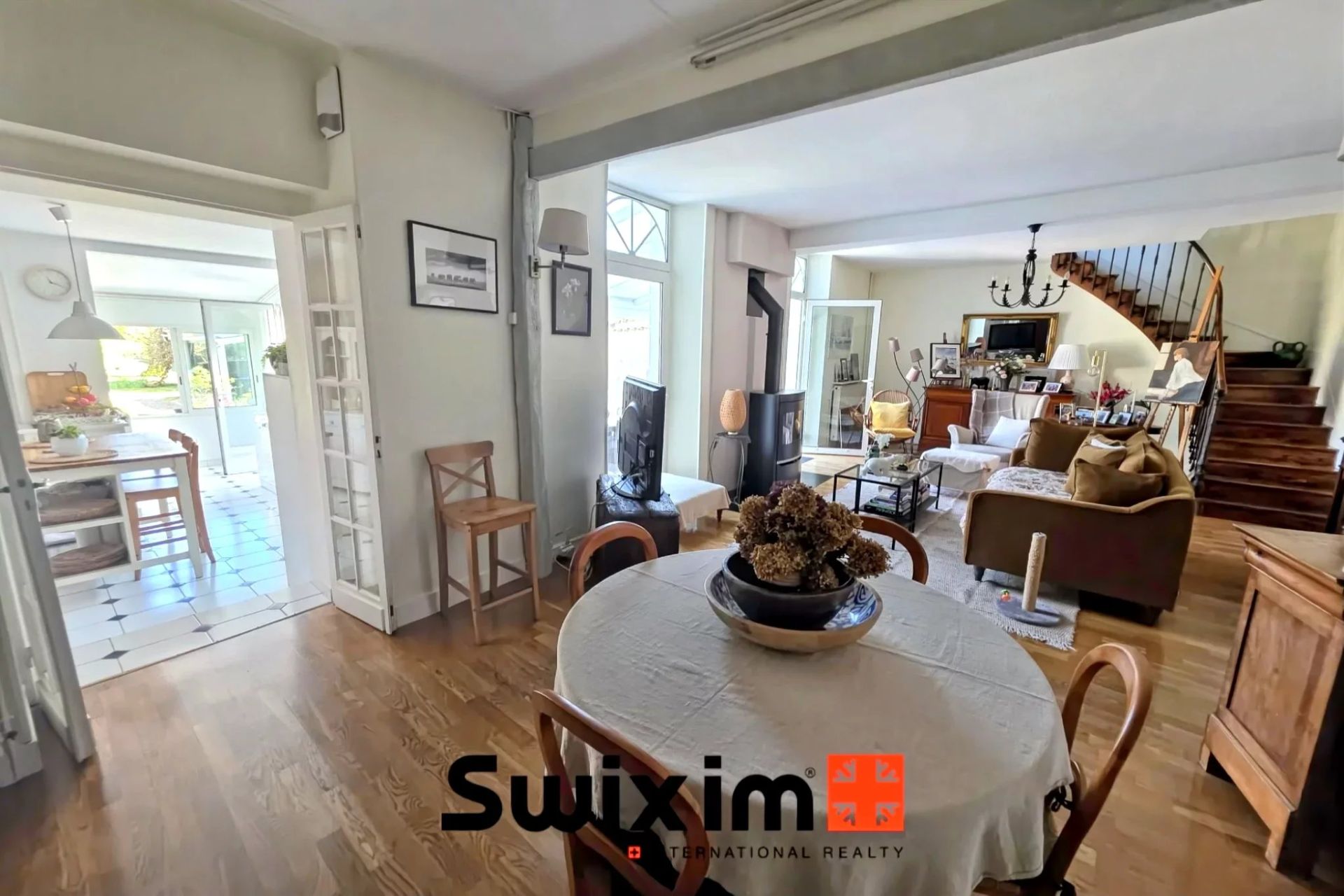 casa 8 Quartos para venda sobre Saint-Laurent-Médoc (33112)