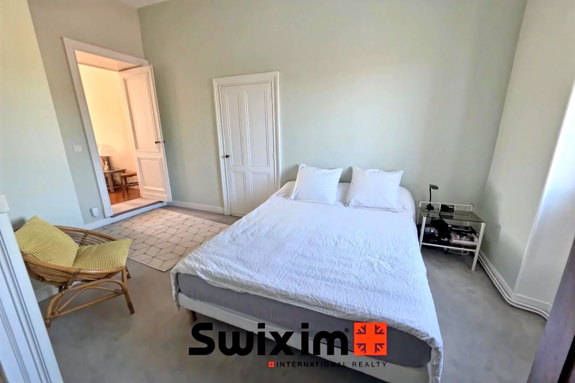 house 8 Rooms for sale on Saint-Laurent-Médoc (33112)