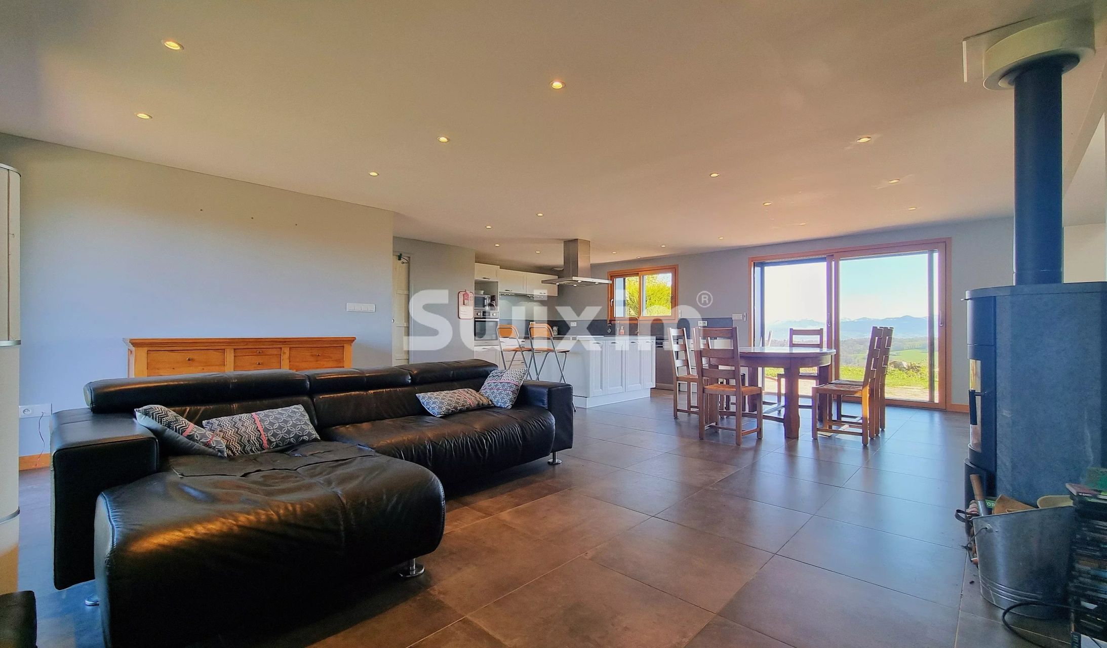 casa 6 Quartos para venda sobre Arbusigny (74930)