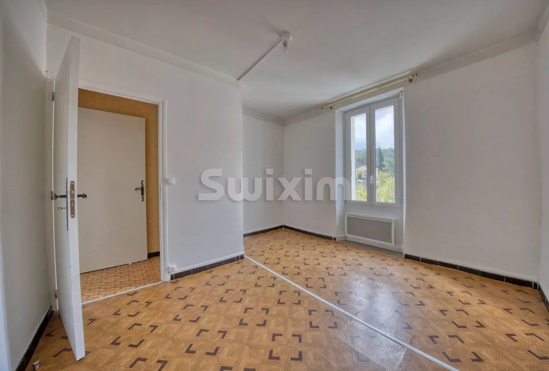 house 6 Rooms for sale on Sainte-Cécile-d'Andorge (30110)