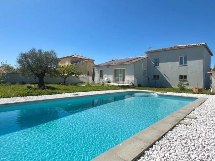 casa 5 Camere in vendita su Aubord (30620)