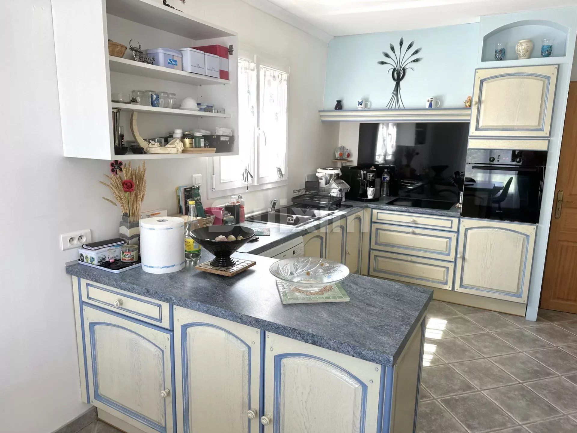 casa 5 Camere in vendita su Aubord (30620)