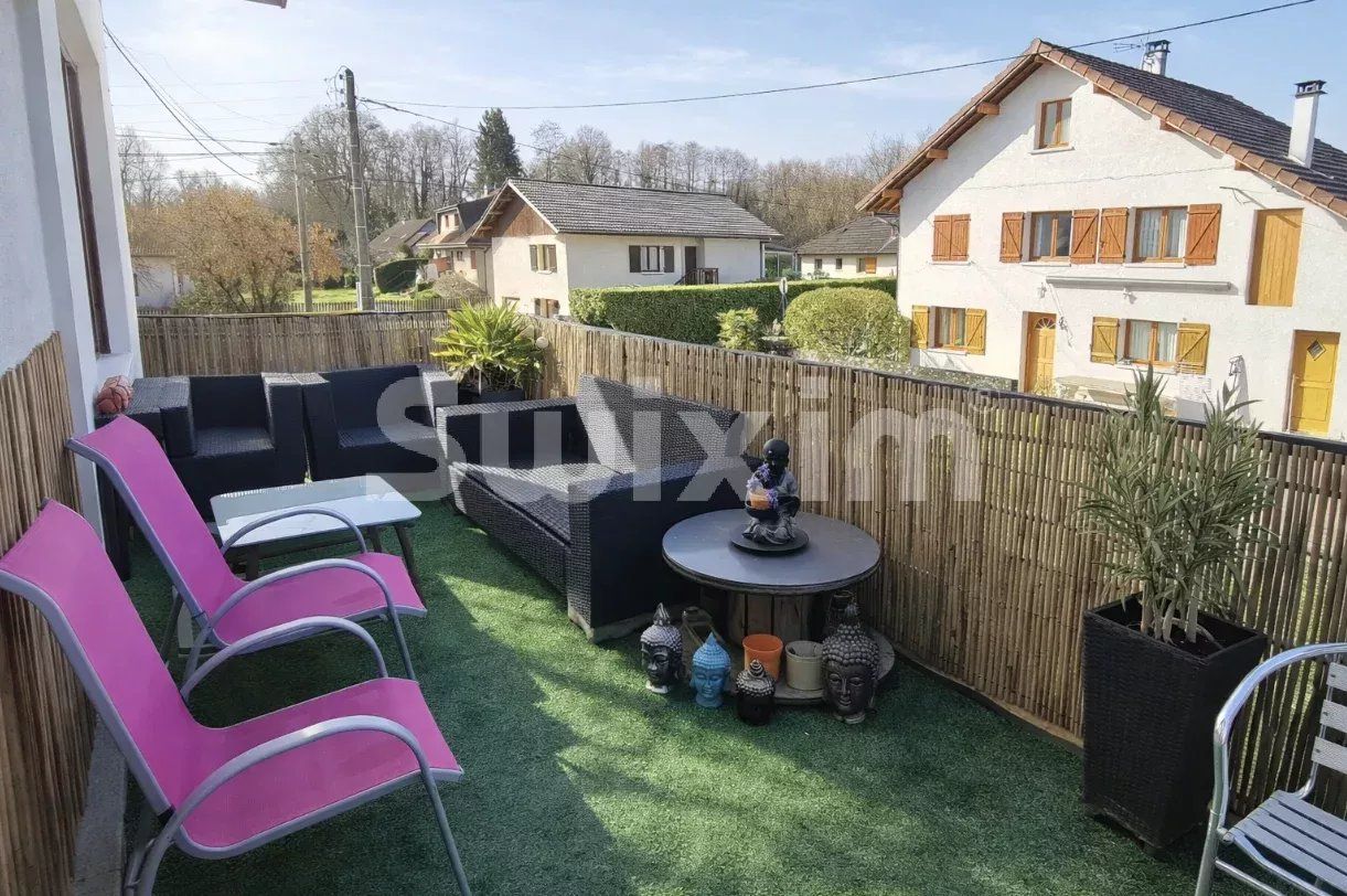 apartamento 3 Salas en alquiler en Entrelacs (73410)