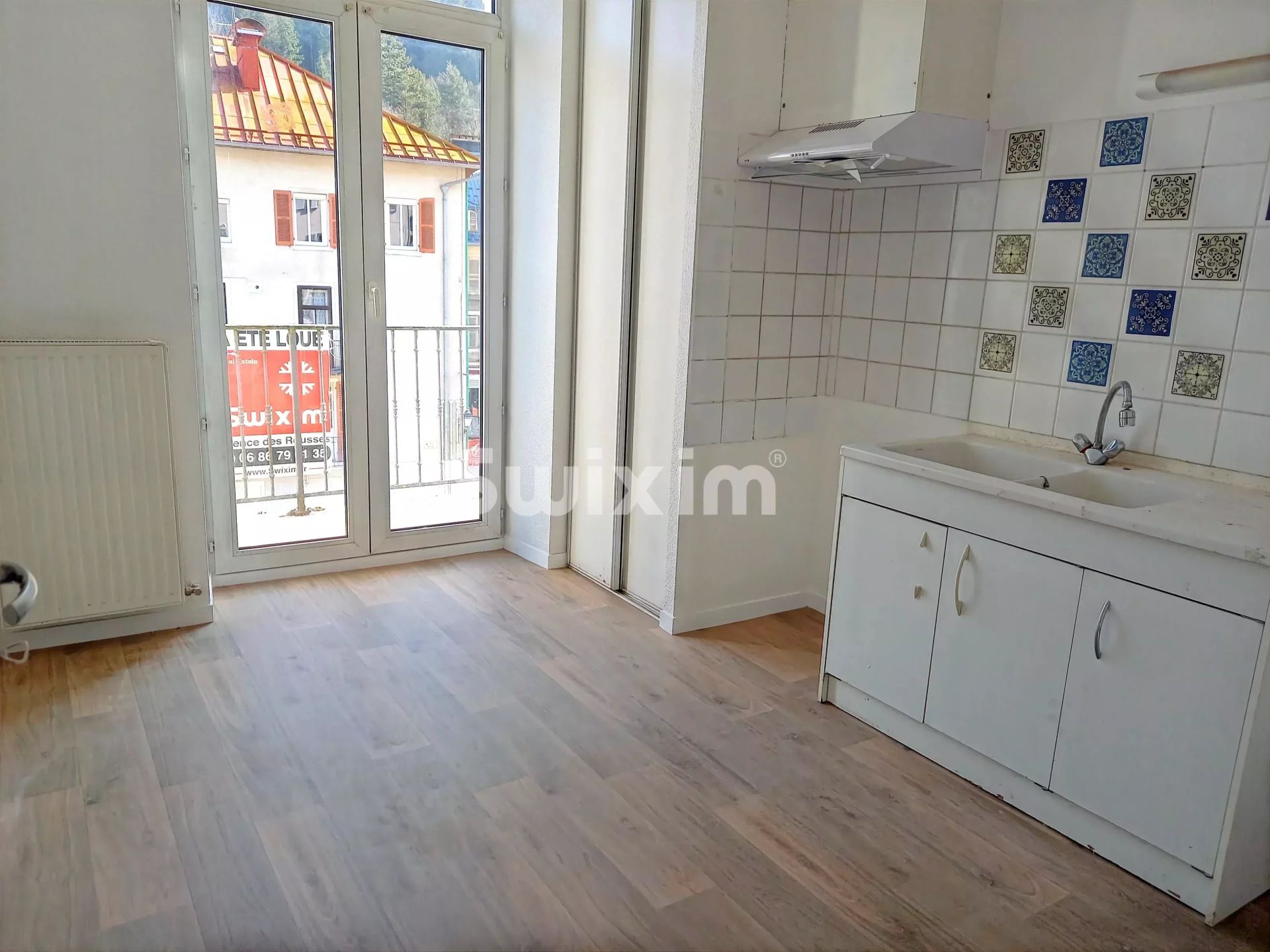 appartamento 3 Camere in affitto su Hauts de Bienne (39400)