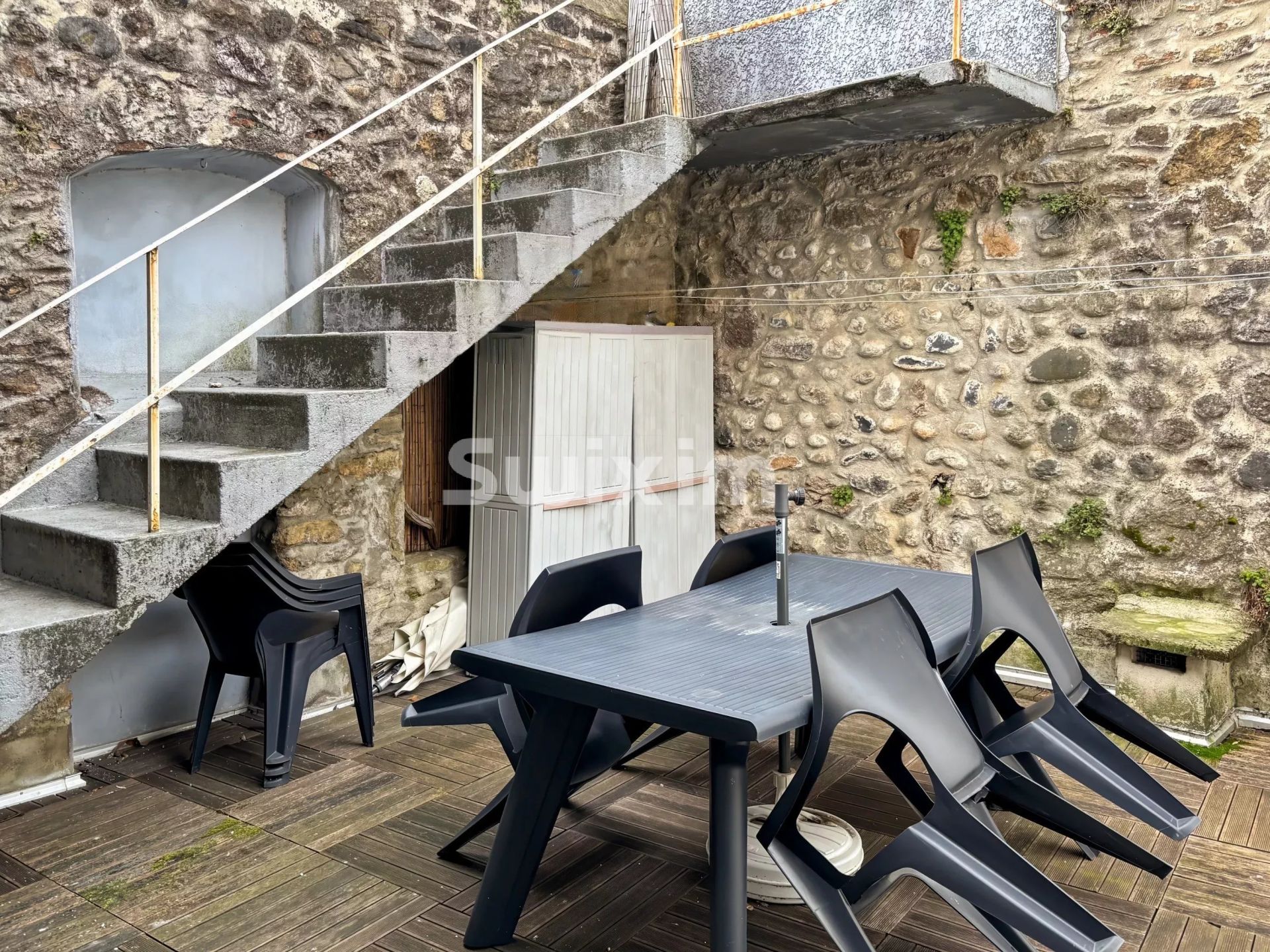 immeuble 7 Pièces en vente sur Labégude (07200)