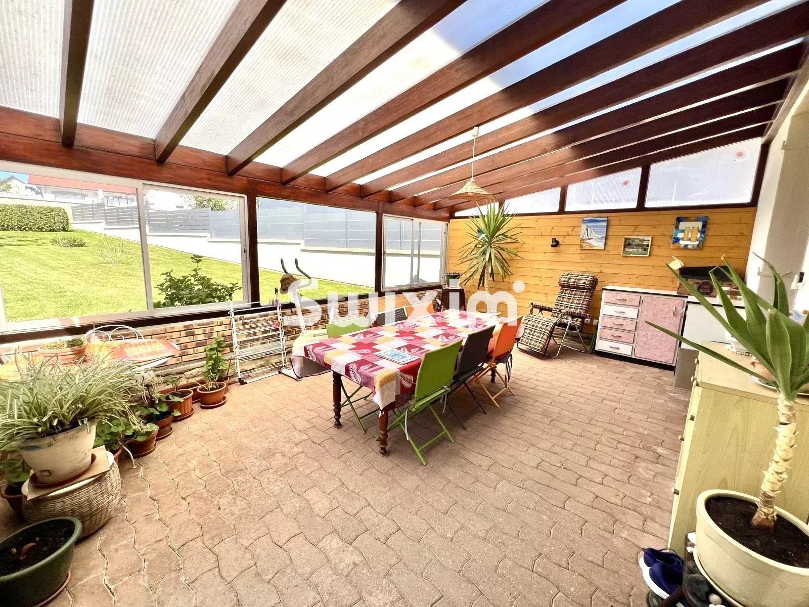 casa 5 Salas en venta en Lons-le-Saunier (39000)