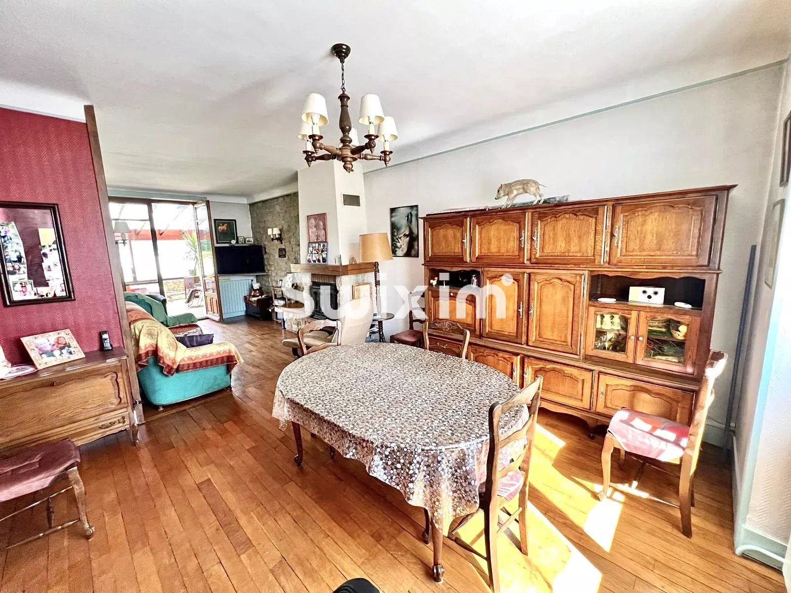 casa 5 Salas en venta en Lons-le-Saunier (39000)