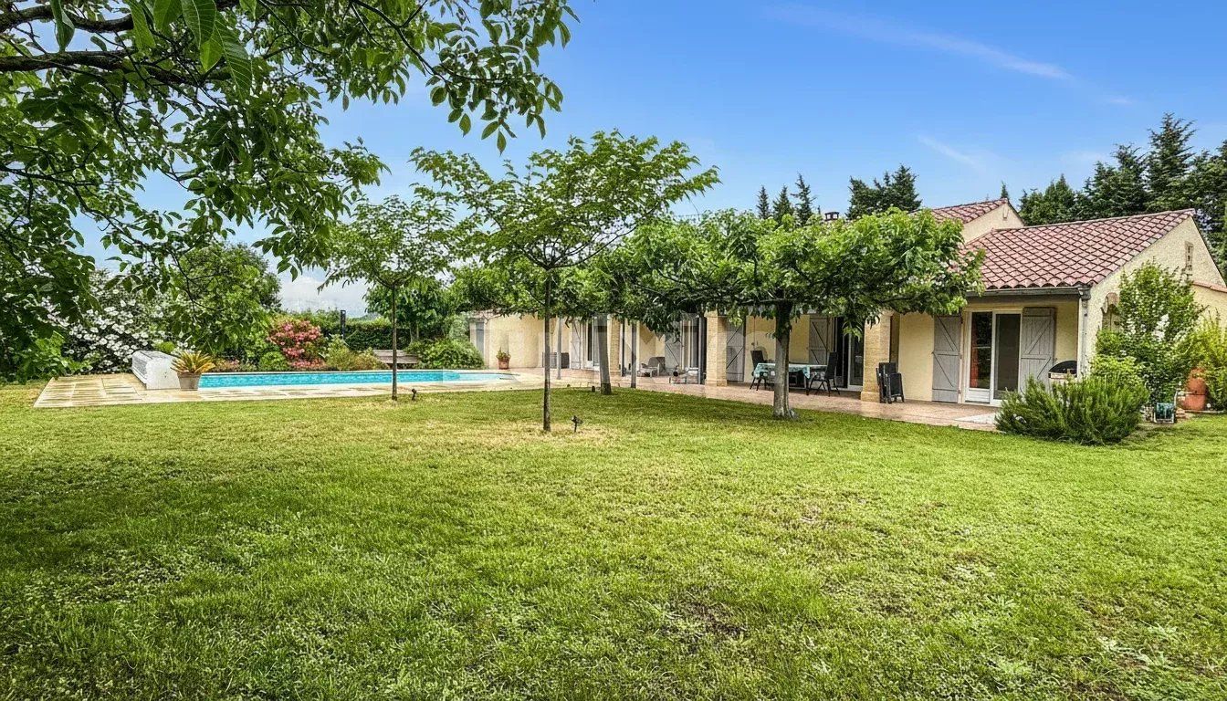 villa 4 Camere in vendita su Uzès (30700)