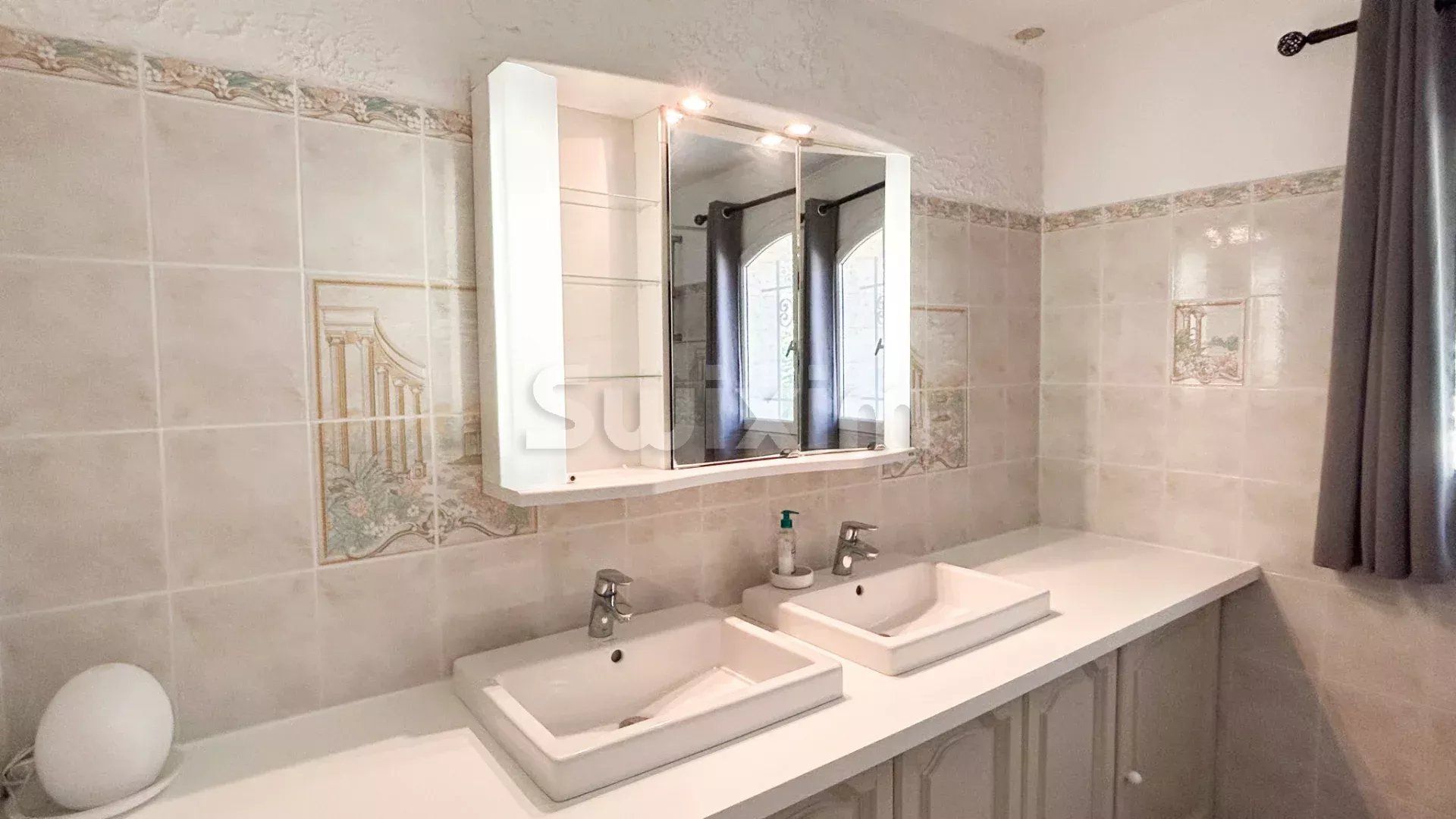 villa 4 Zimmer zum verkauf auf Uzès (30700)