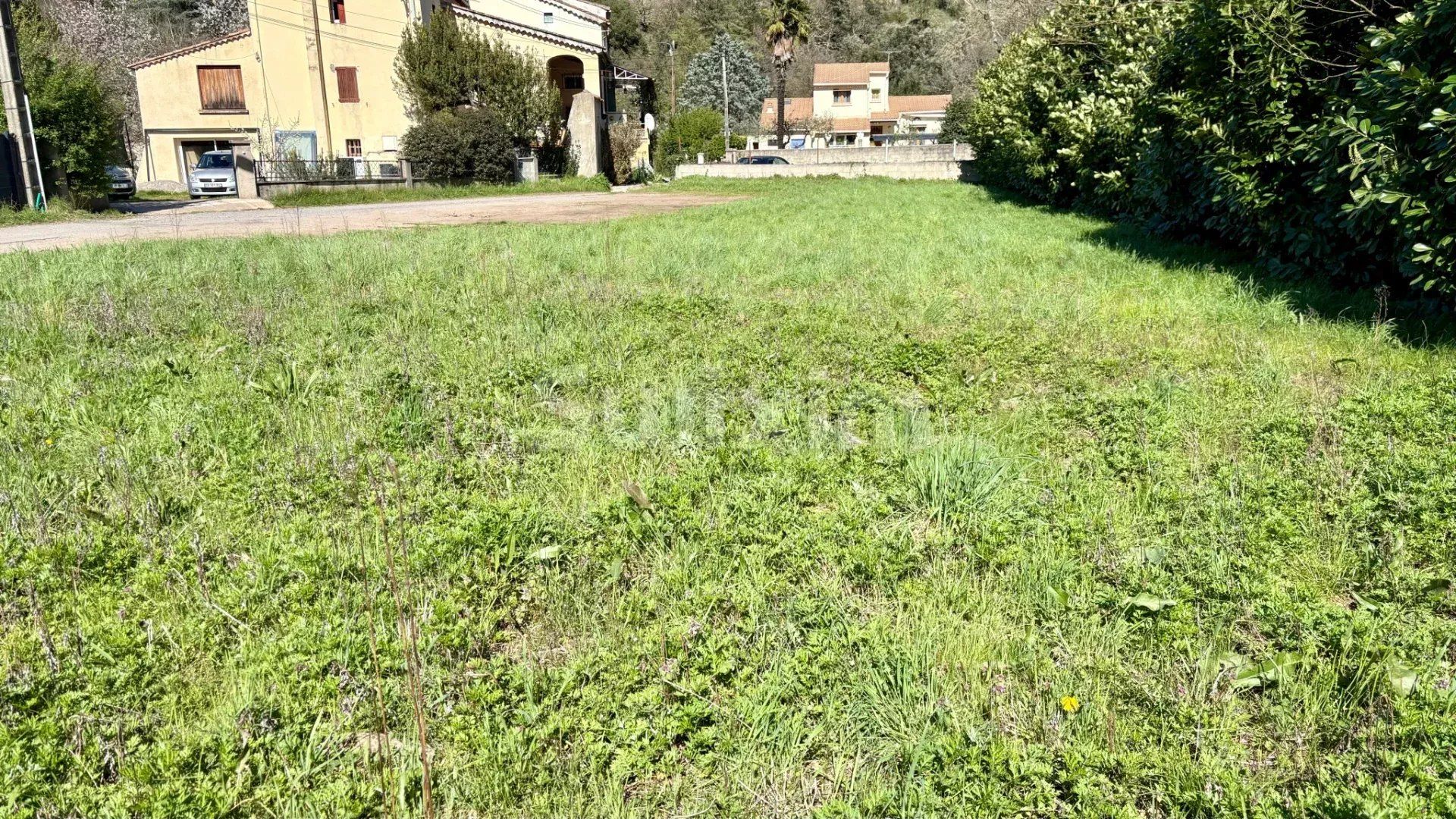 terreno in vendita su Saint-Florent-sur-Auzonnet (30960)