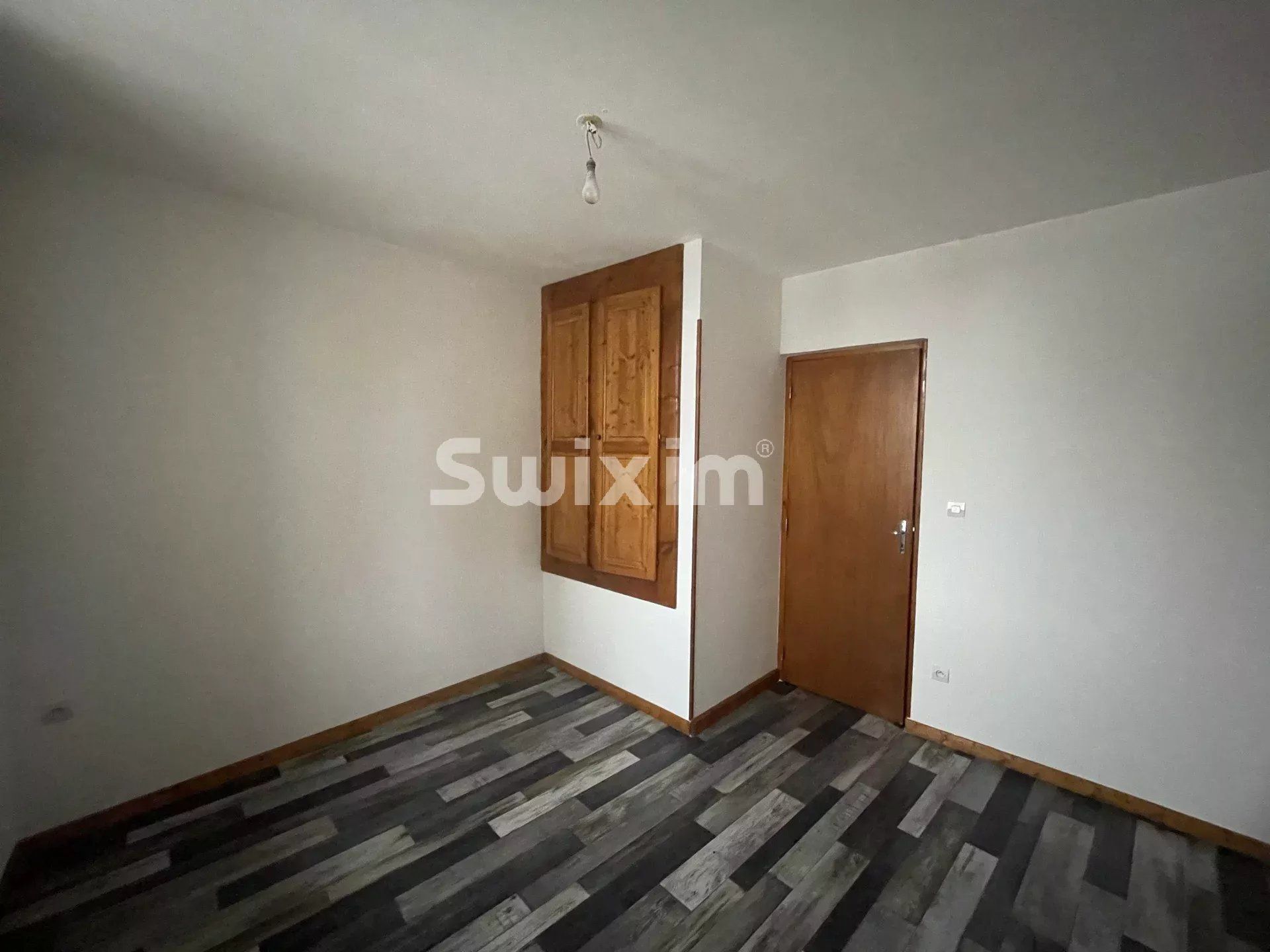 appartamento 4 Camere in affitto su Bonlieu (39130)