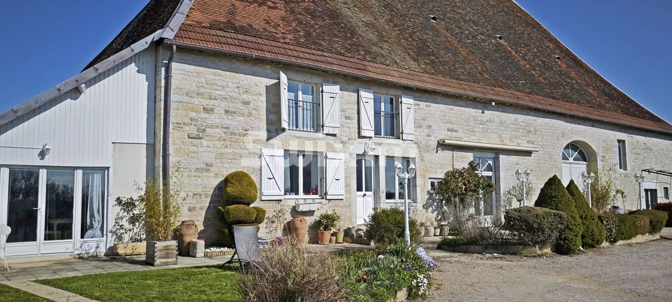 casa en venta en Dole (39100)