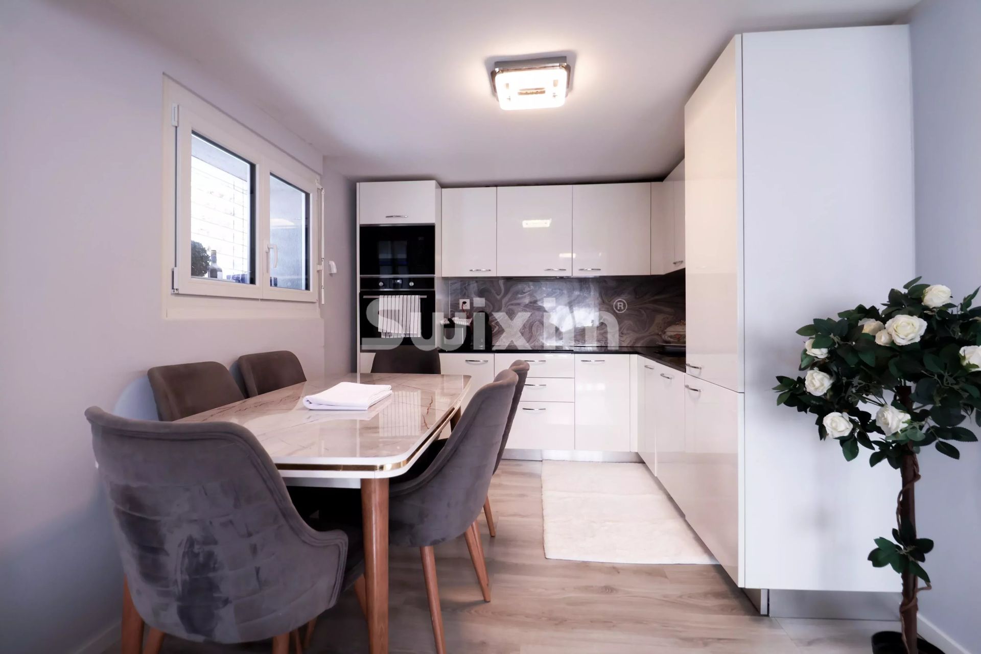 villa 5.5 Rooms for sale on Attalens (1616)