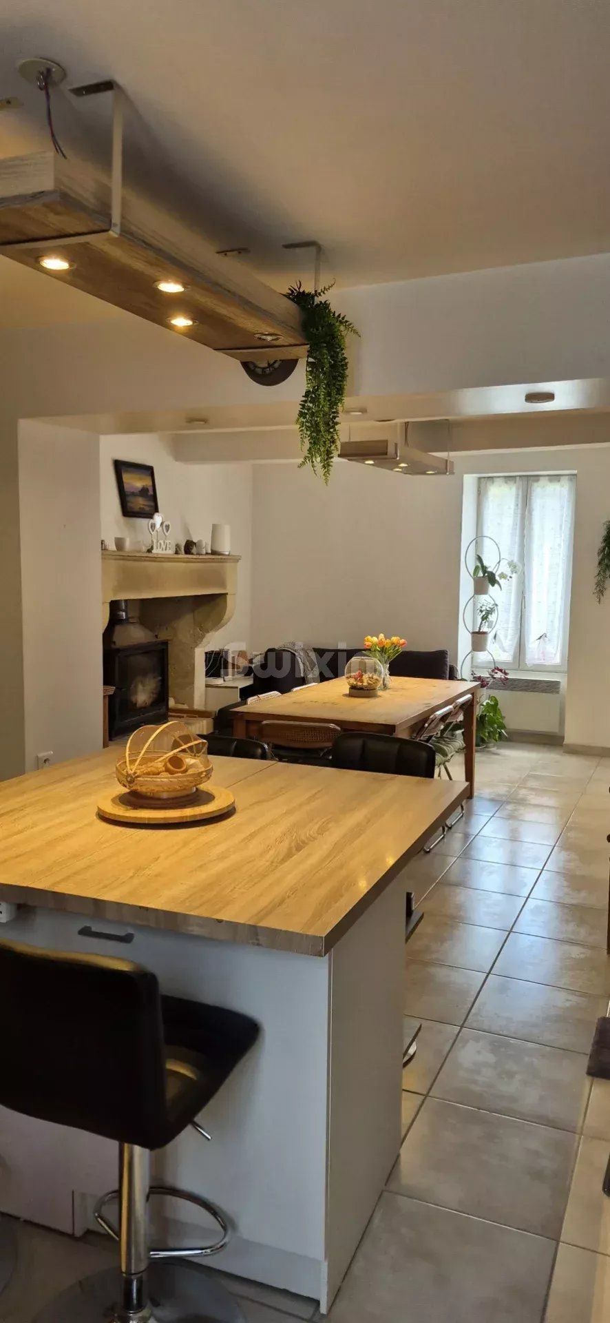 casa 5 Camere in affitto su Théziers (30390)