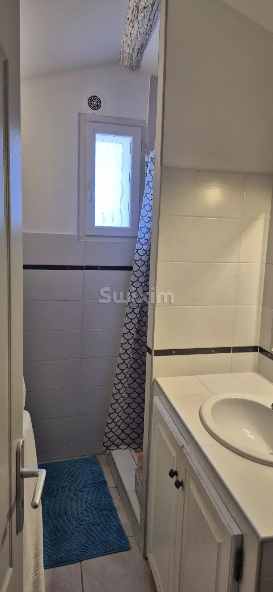 casa 5 Camere in affitto su Théziers (30390)