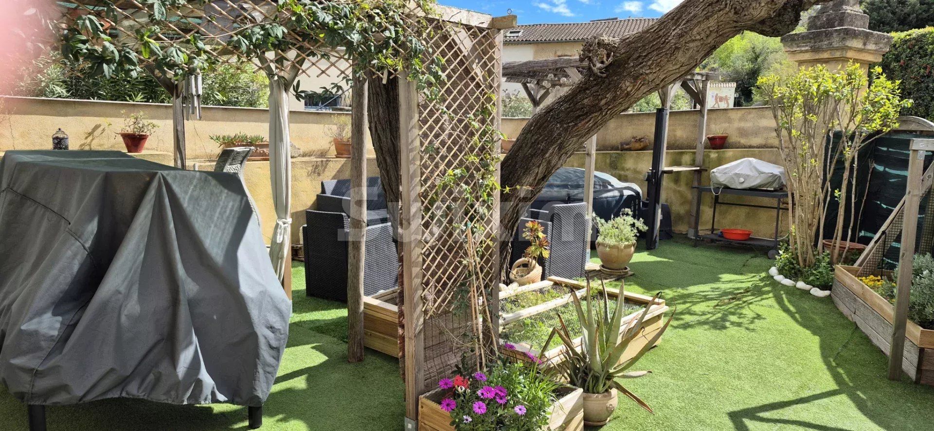 casa 5 Camere in affitto su Théziers (30390)