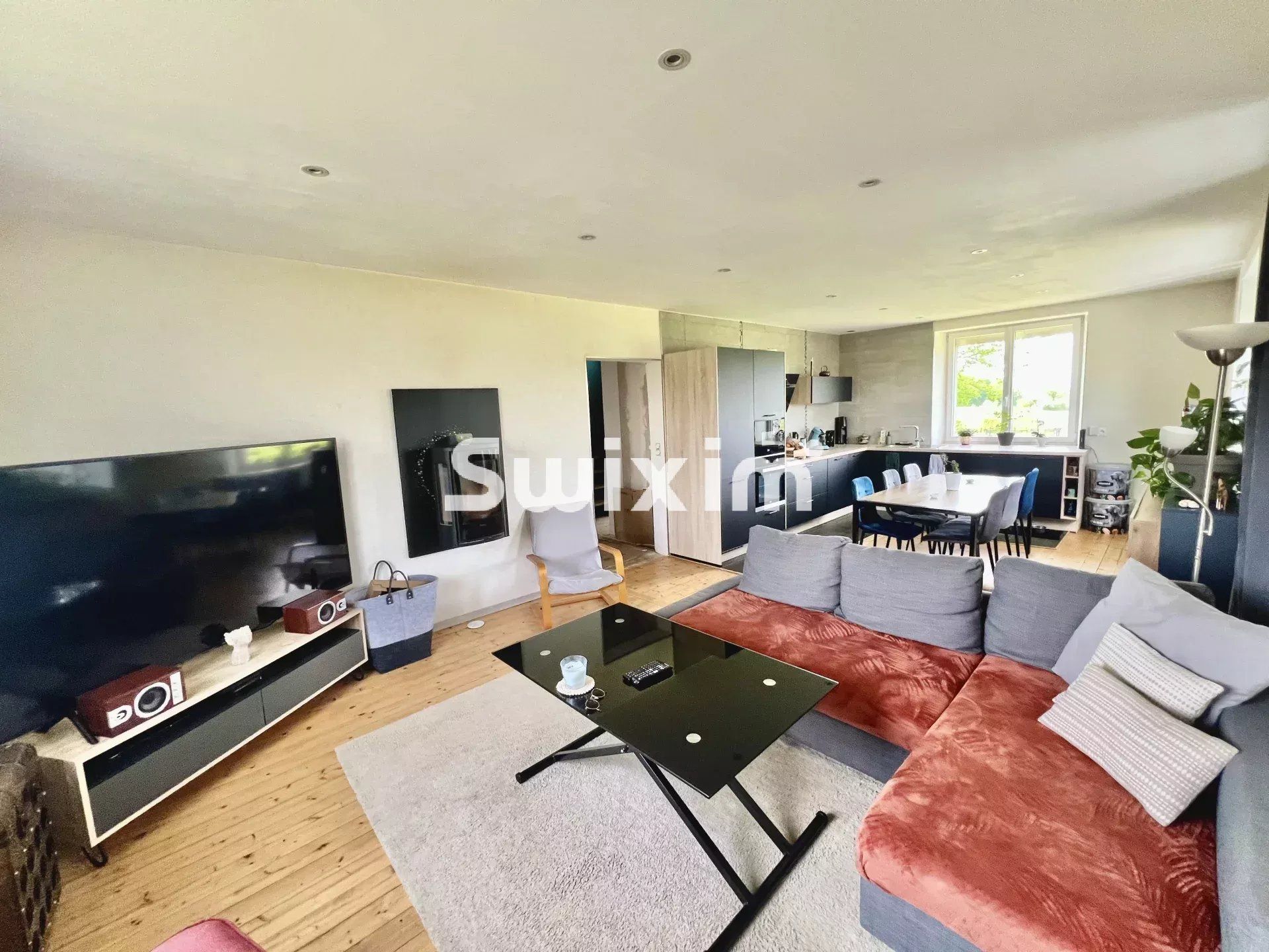 casa 4 Camere in vendita su Sellières (39230)