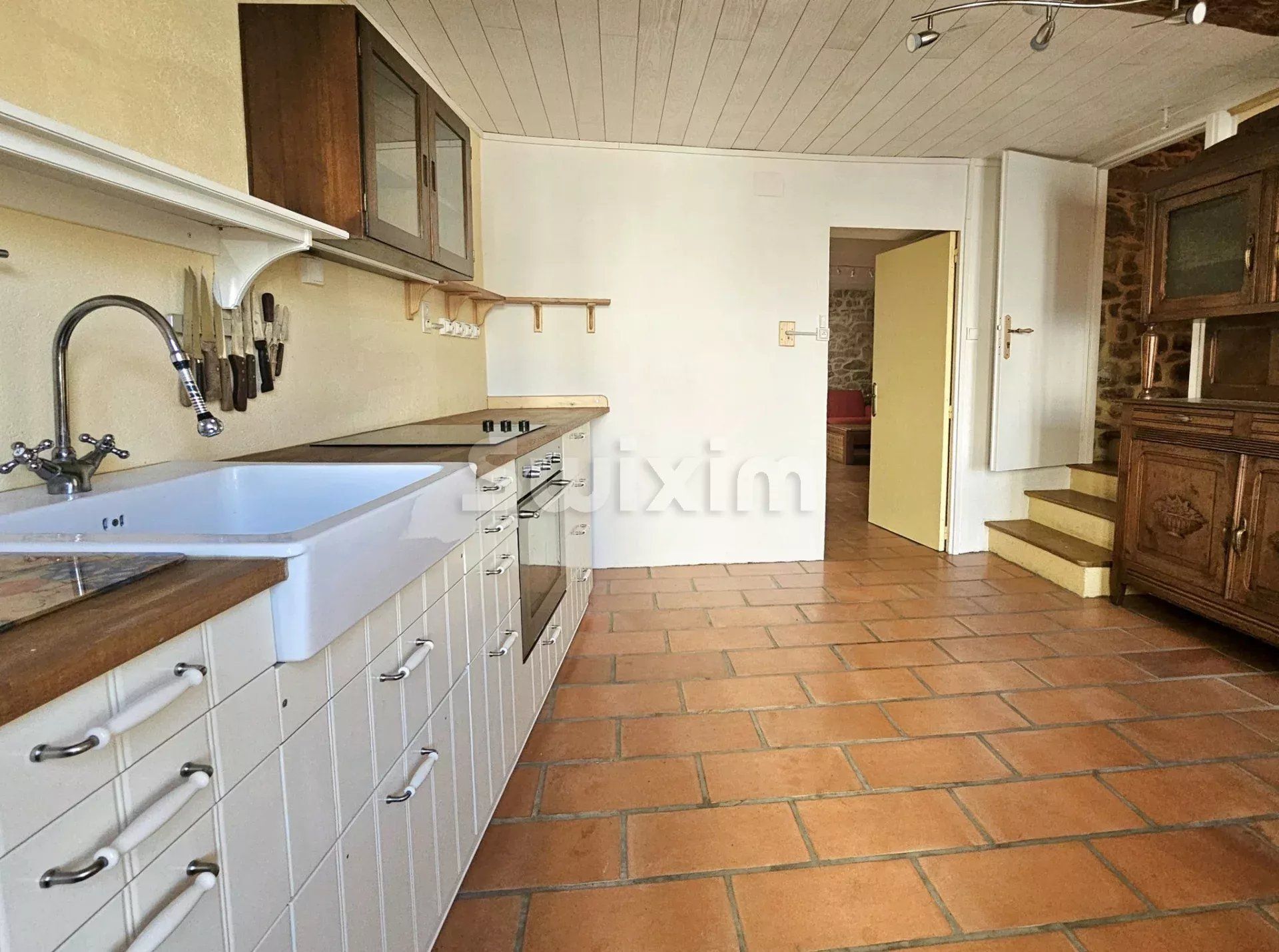 house 9 Rooms for sale on Mauressargues (30350)