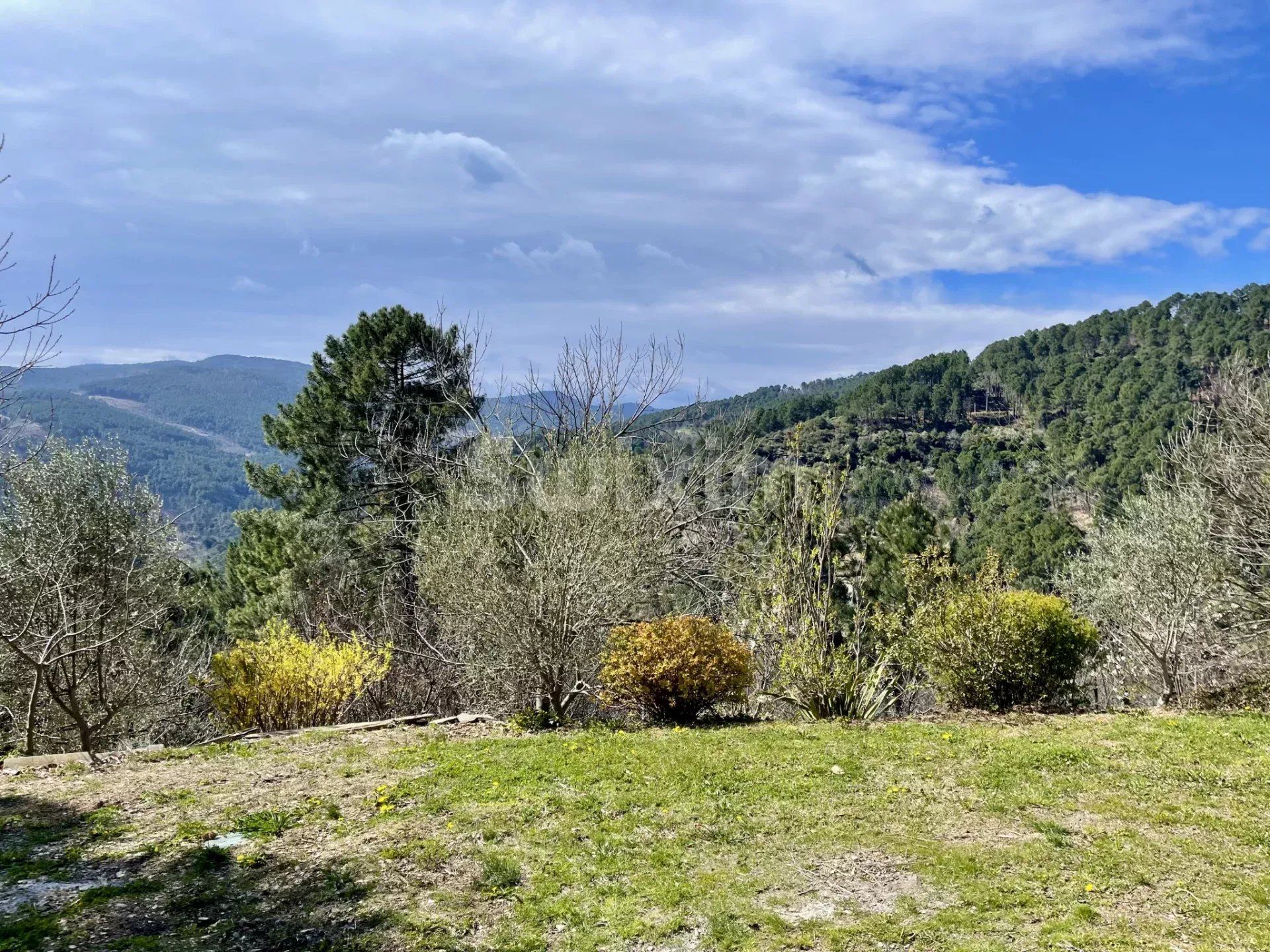 villa 5 Salas en venta en Lamelouze (30110)