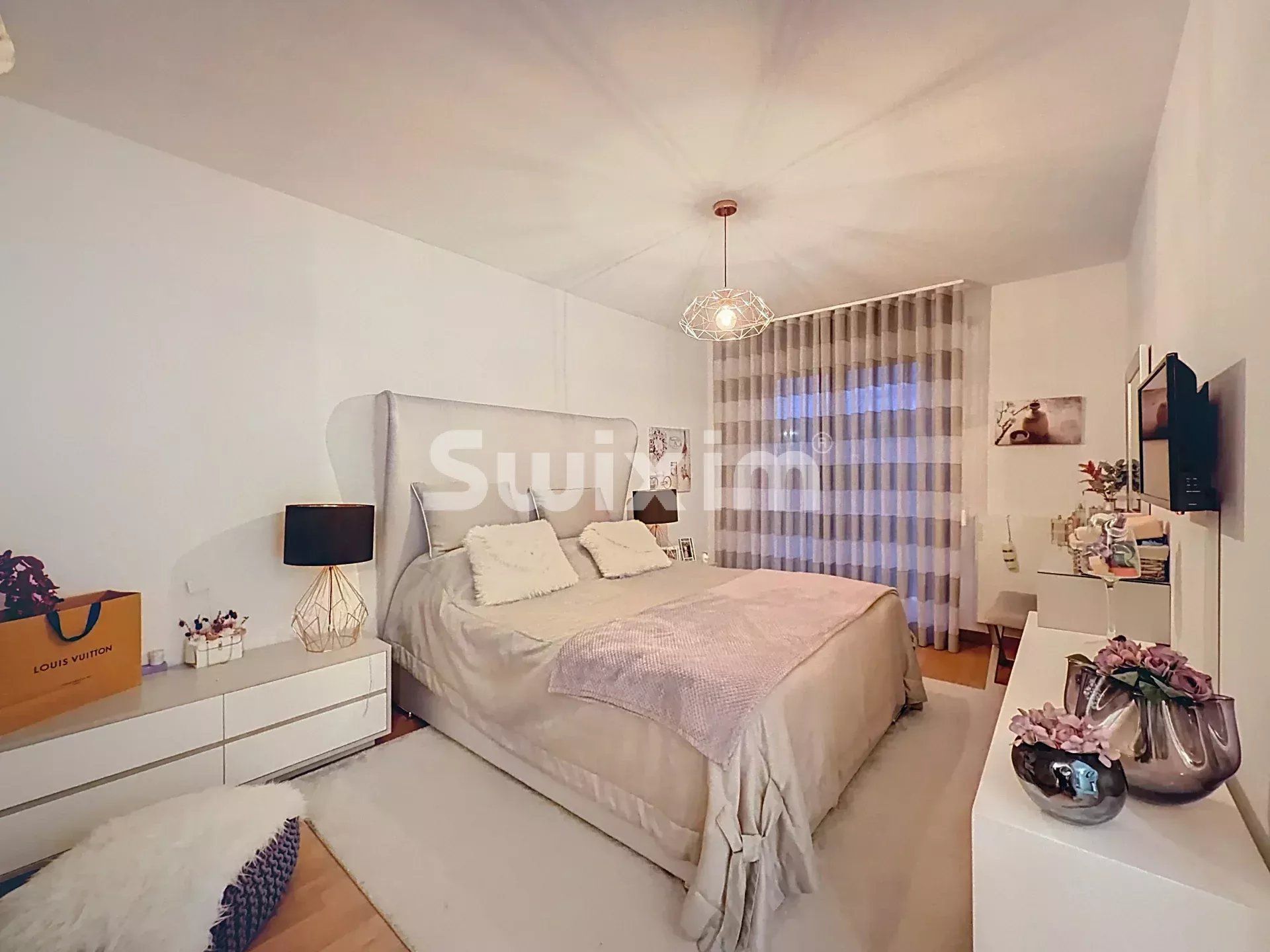 haus 5 Zimmer zum verkauf auf Prévessin-Moëns (01280)