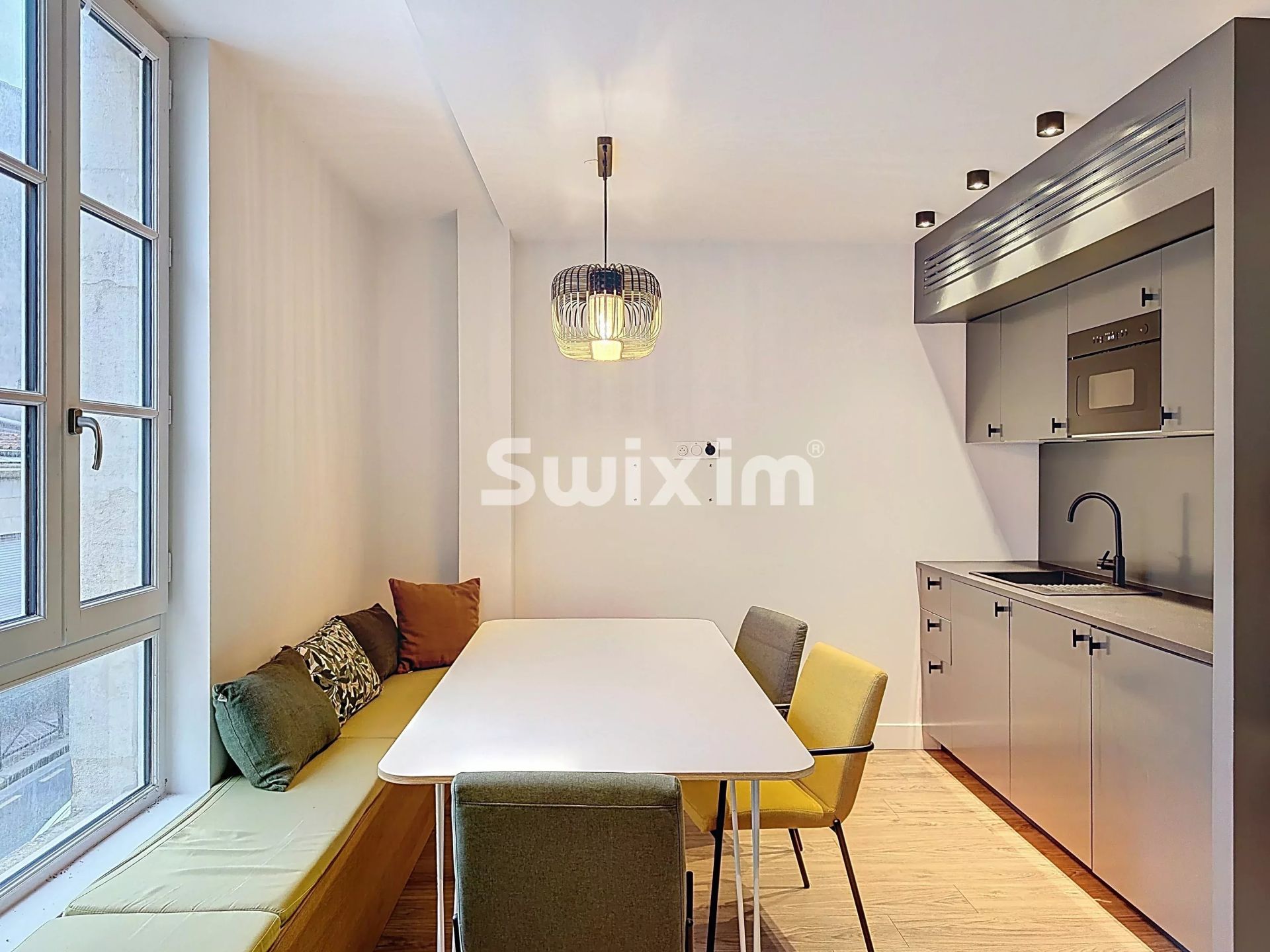 locale professionale 1 camera in affitto su Bordeaux (33000)